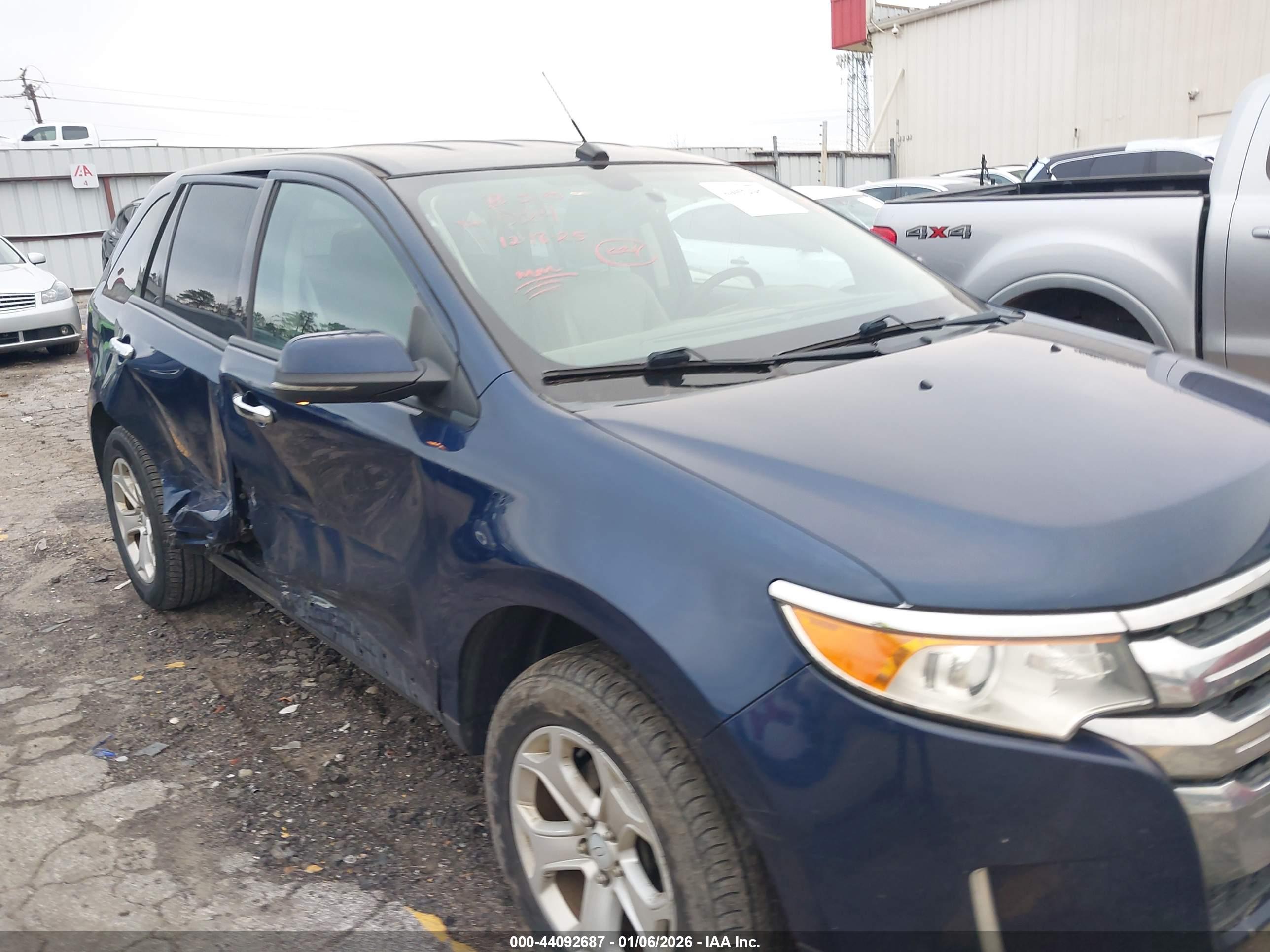 FORD EDGE image 6
