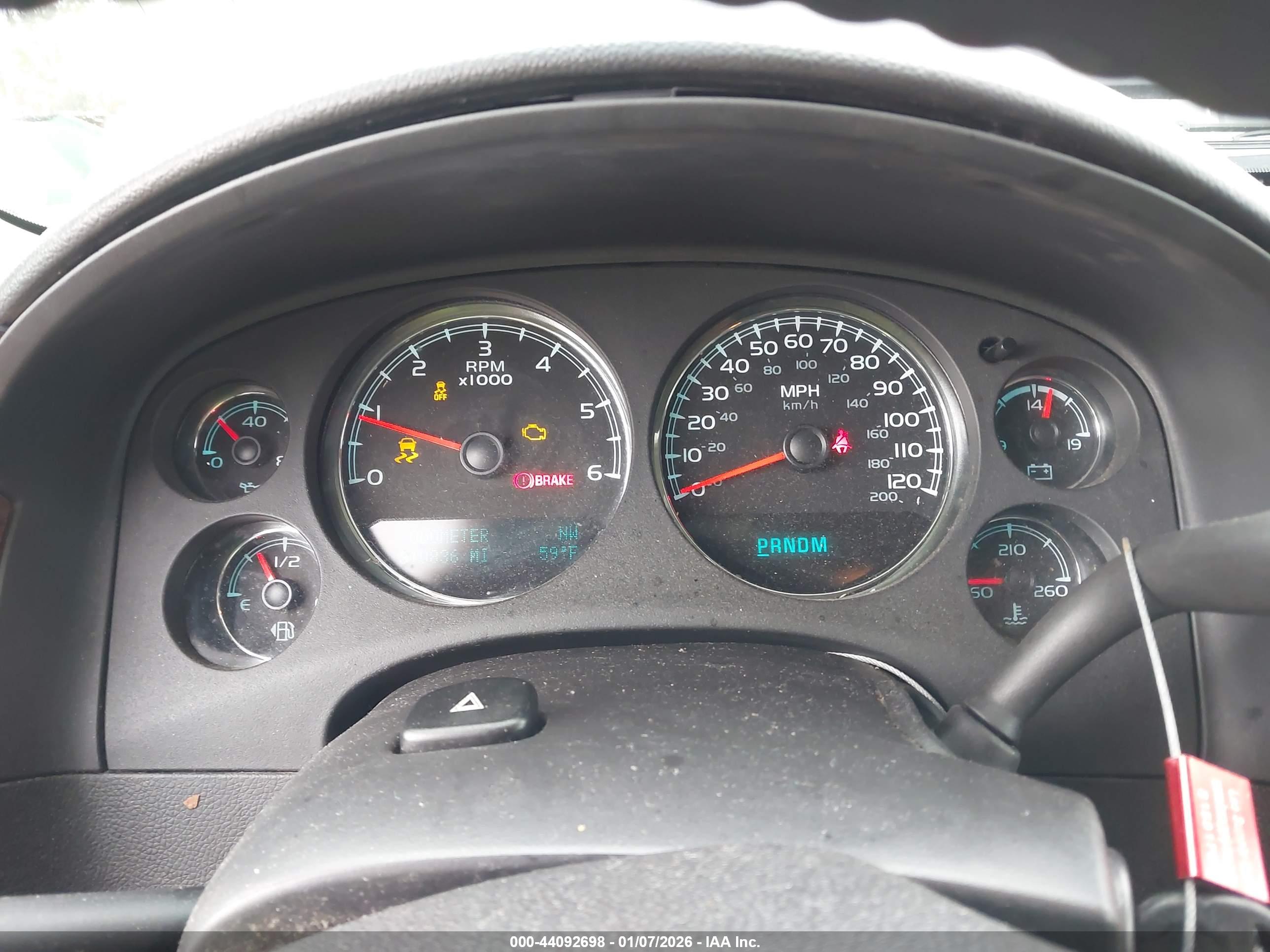 GMC YUKON image 7