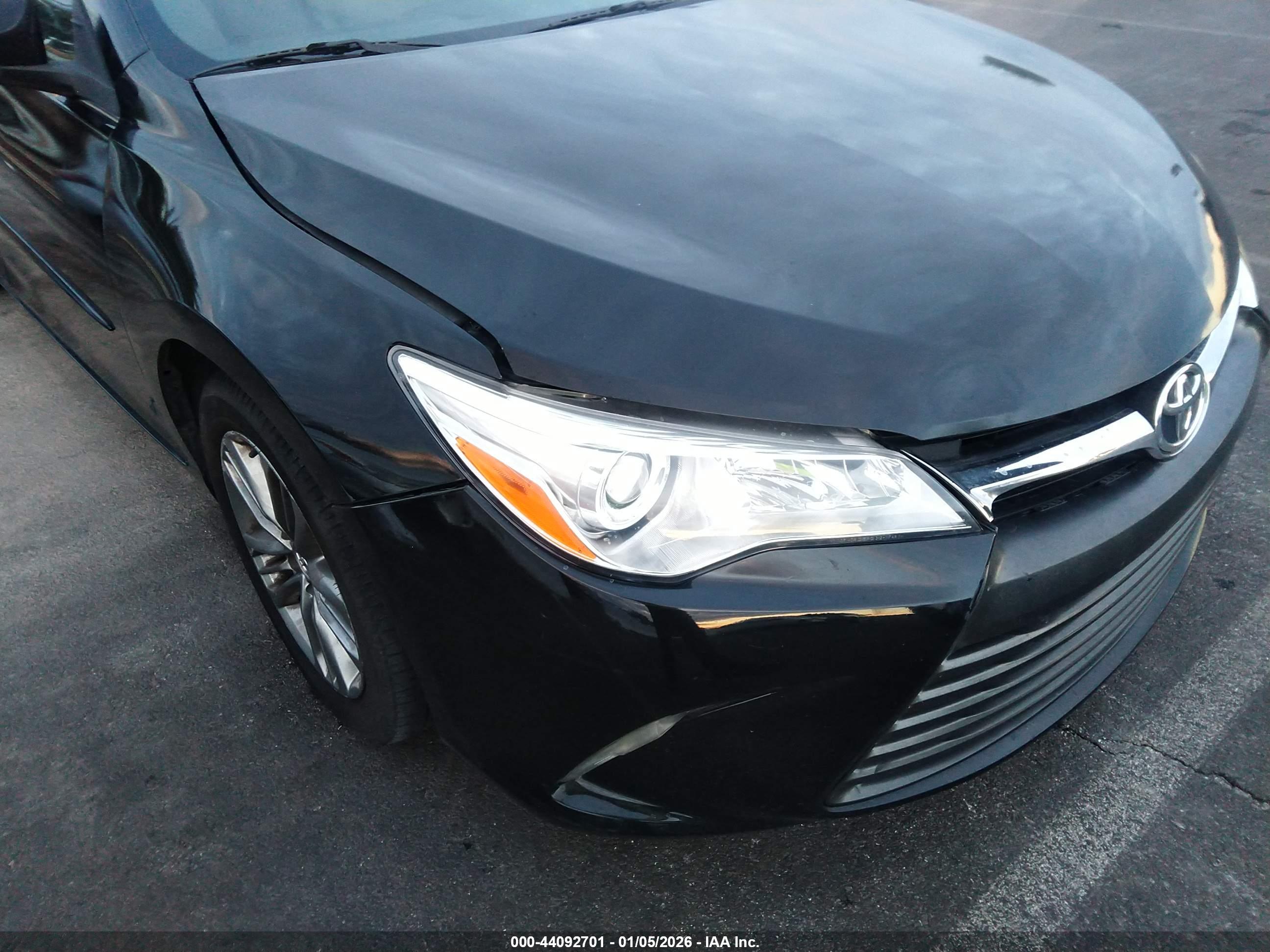 TOYOTA CAMRY image 6