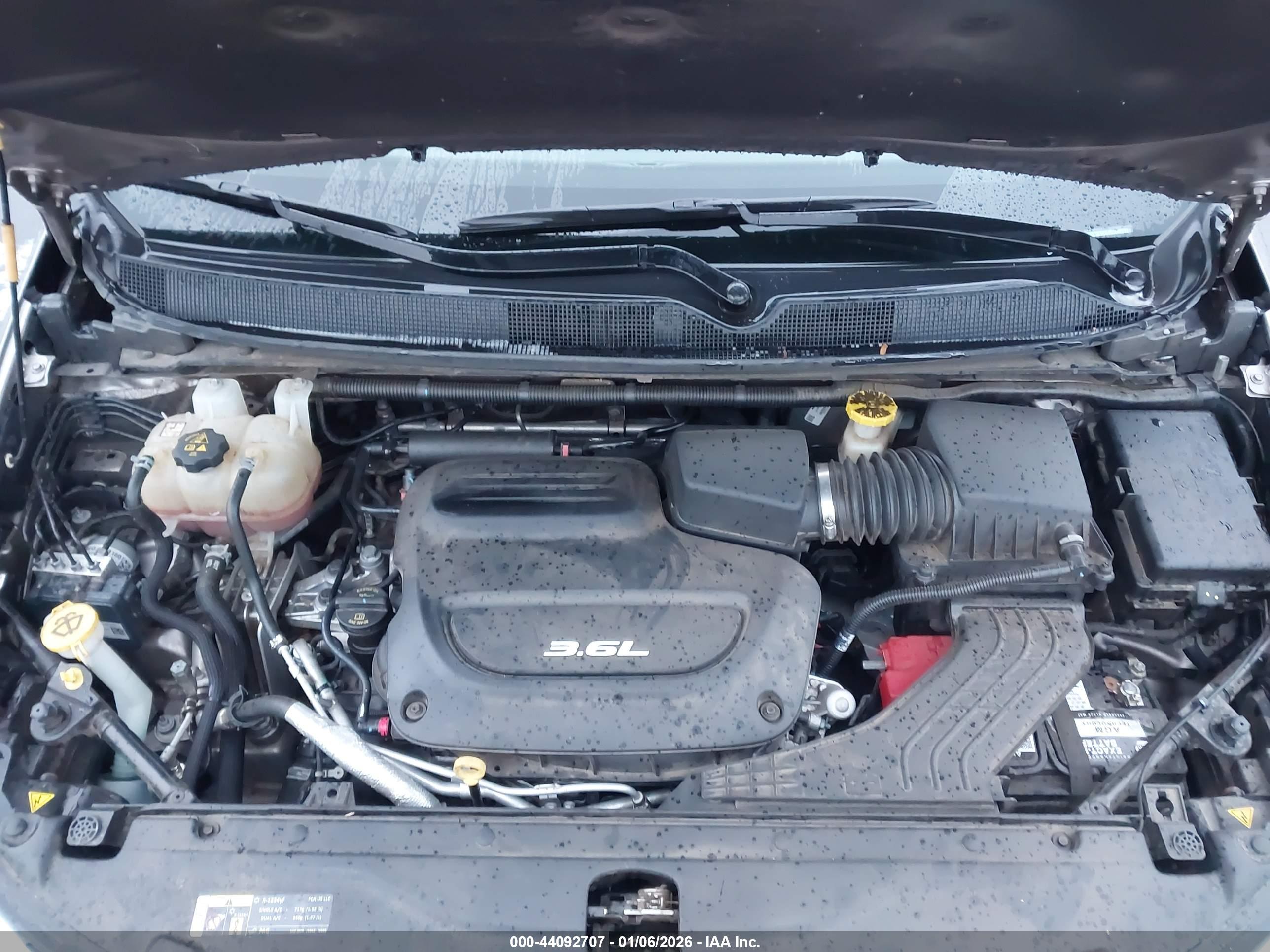 CHRYSLER PACIFICA image 10