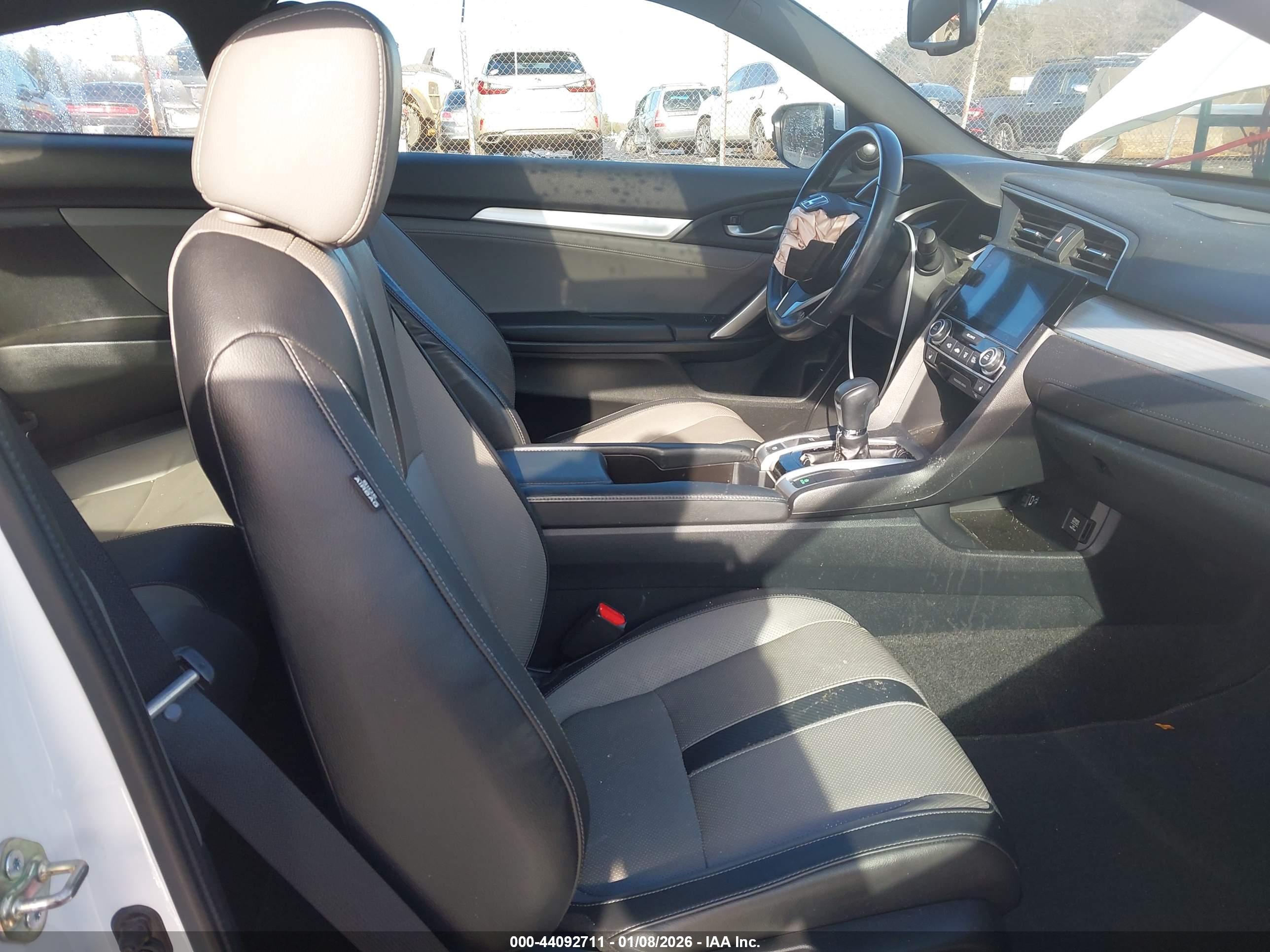 HONDA CIVIC image 5