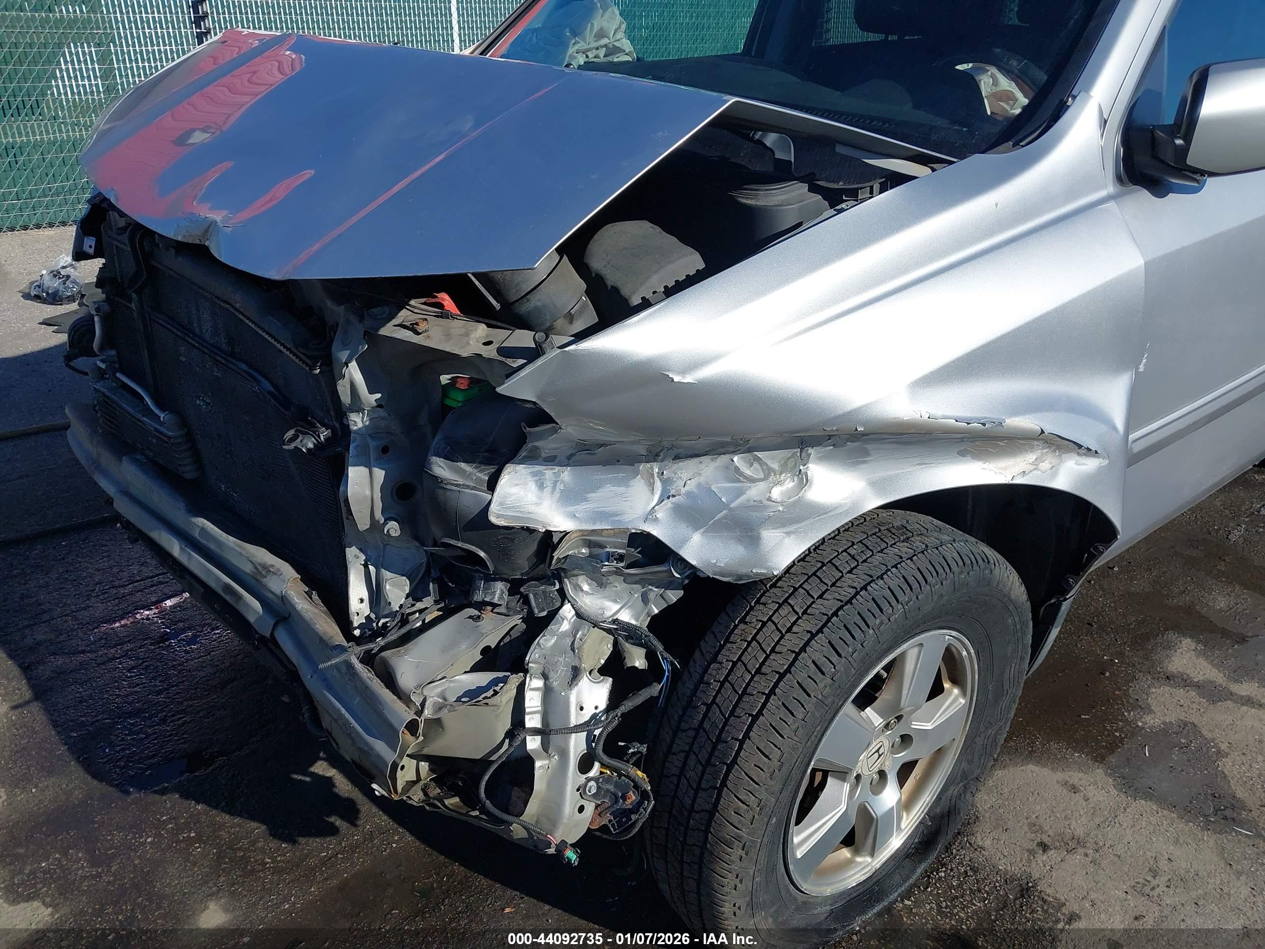 HONDA PILOT image 6