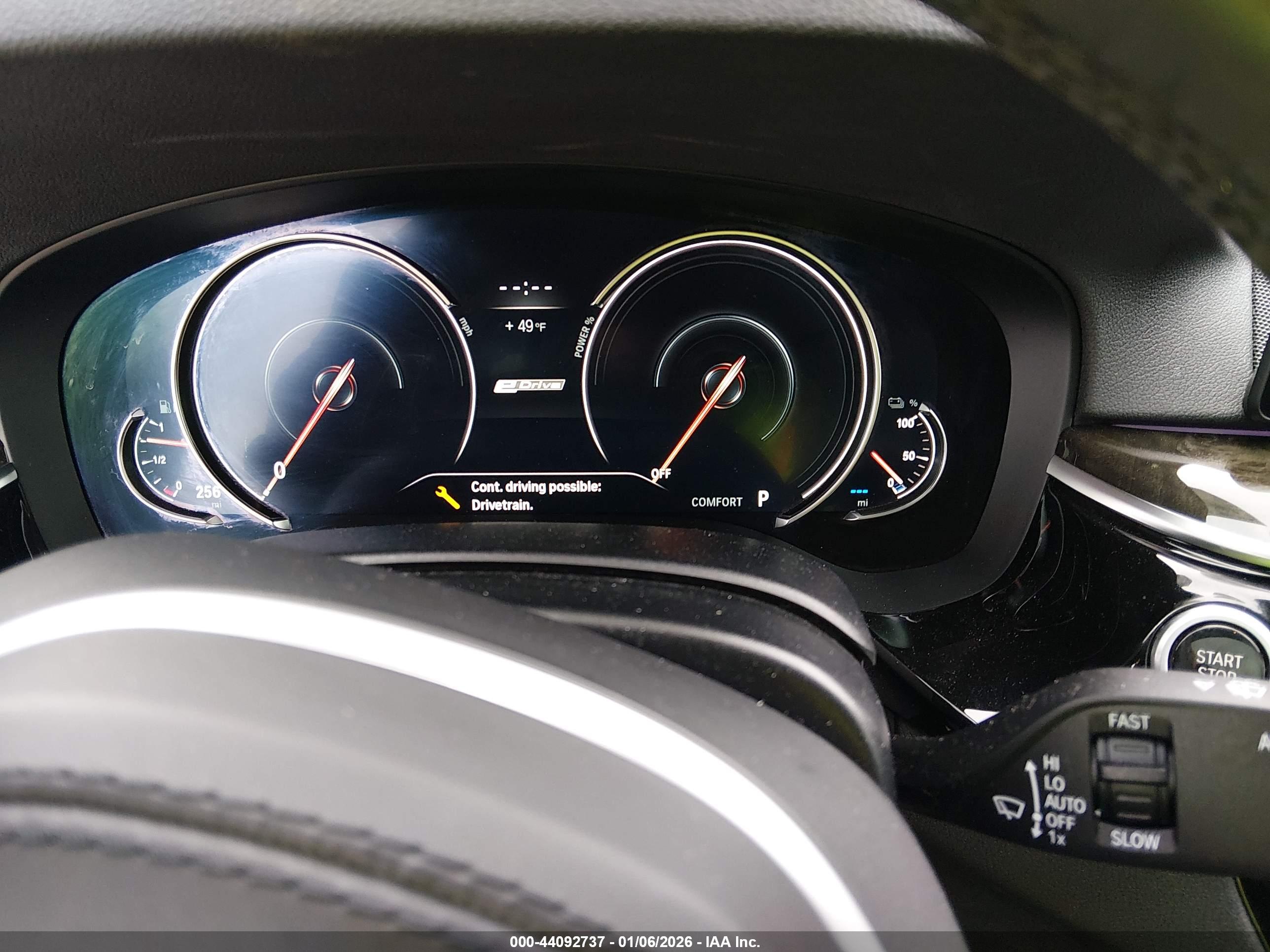 BMW 530E image 7