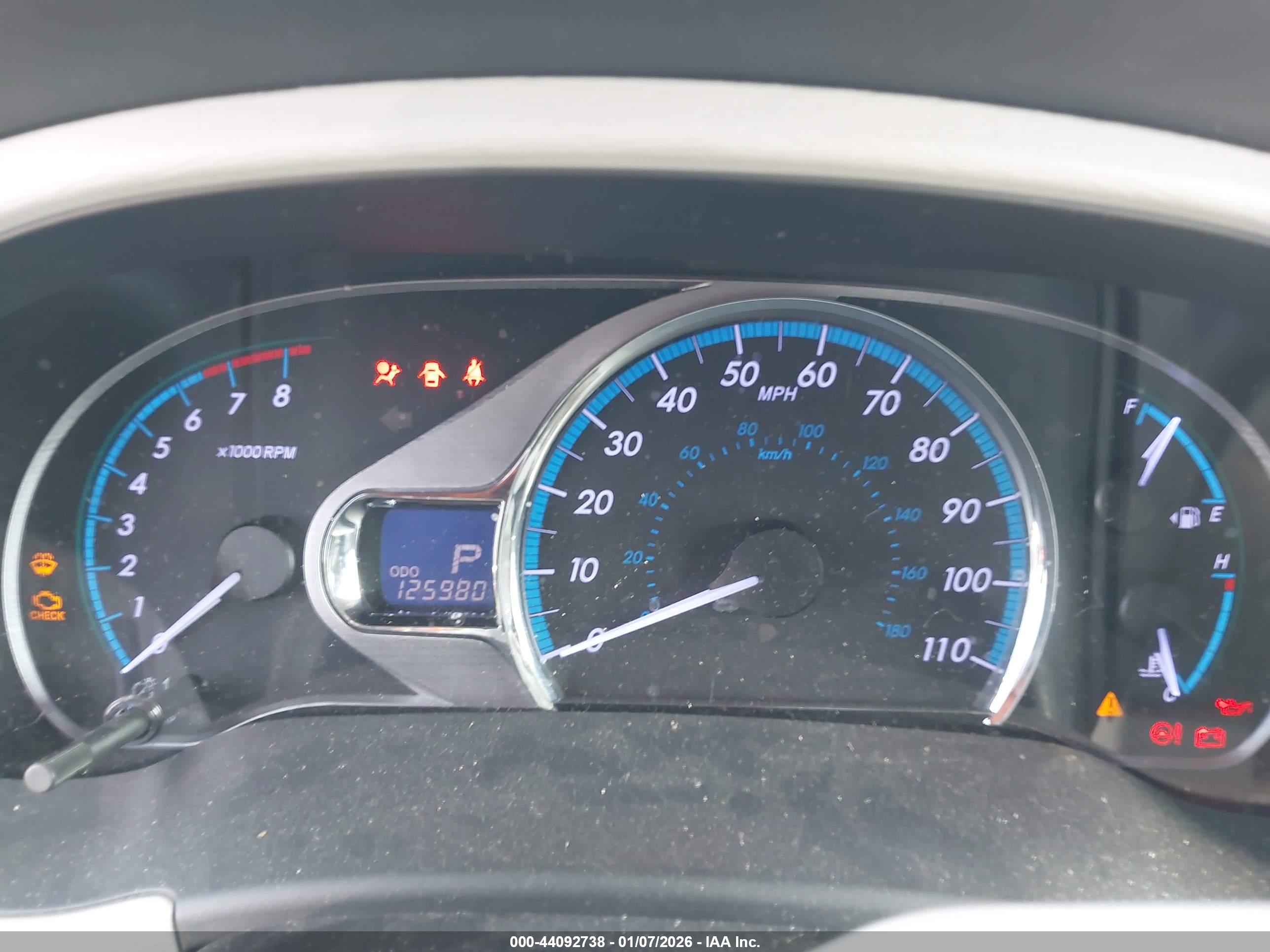 TOYOTA SIENNA image 7