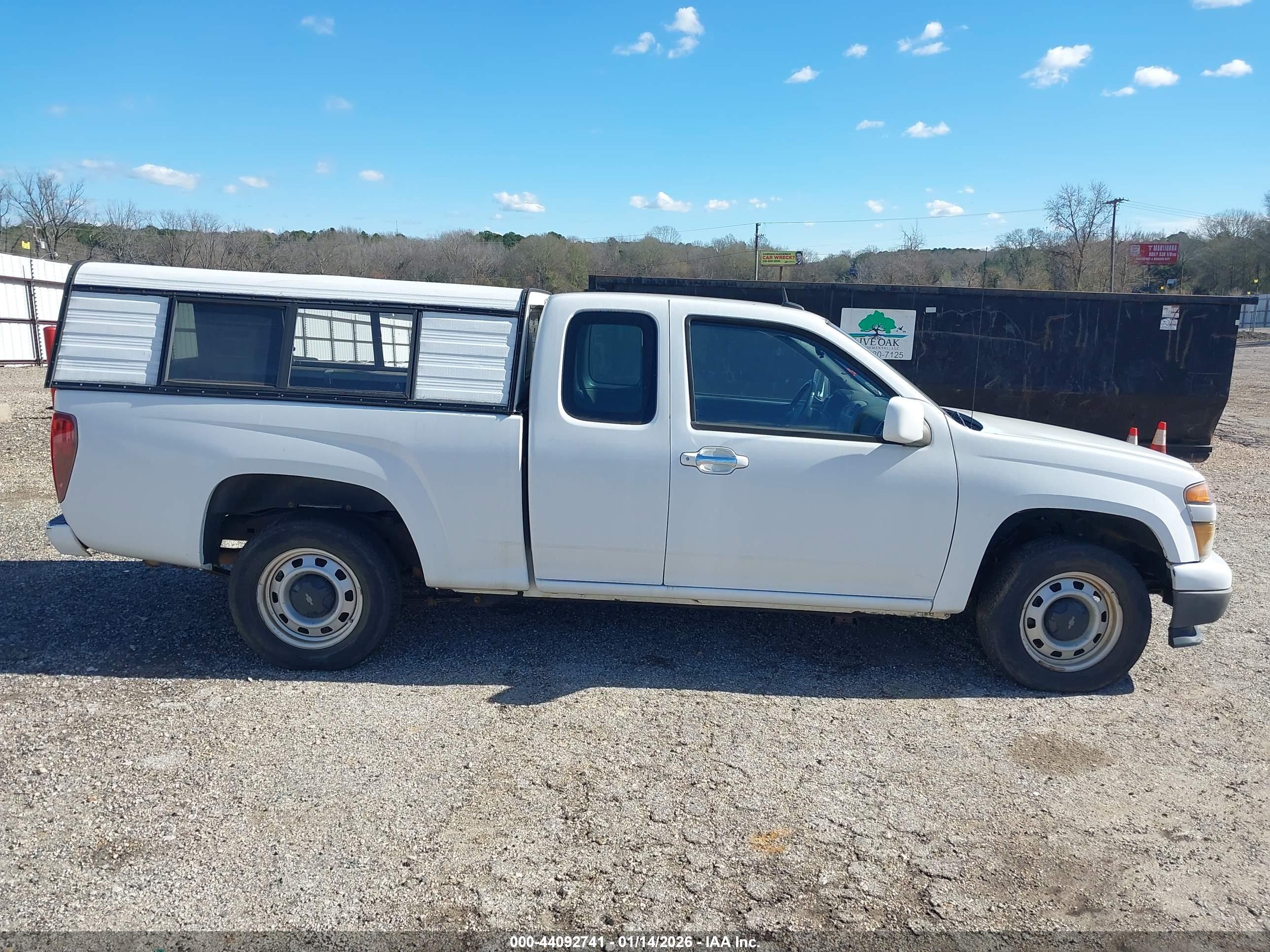 CHEVROLET COLORADO image 6