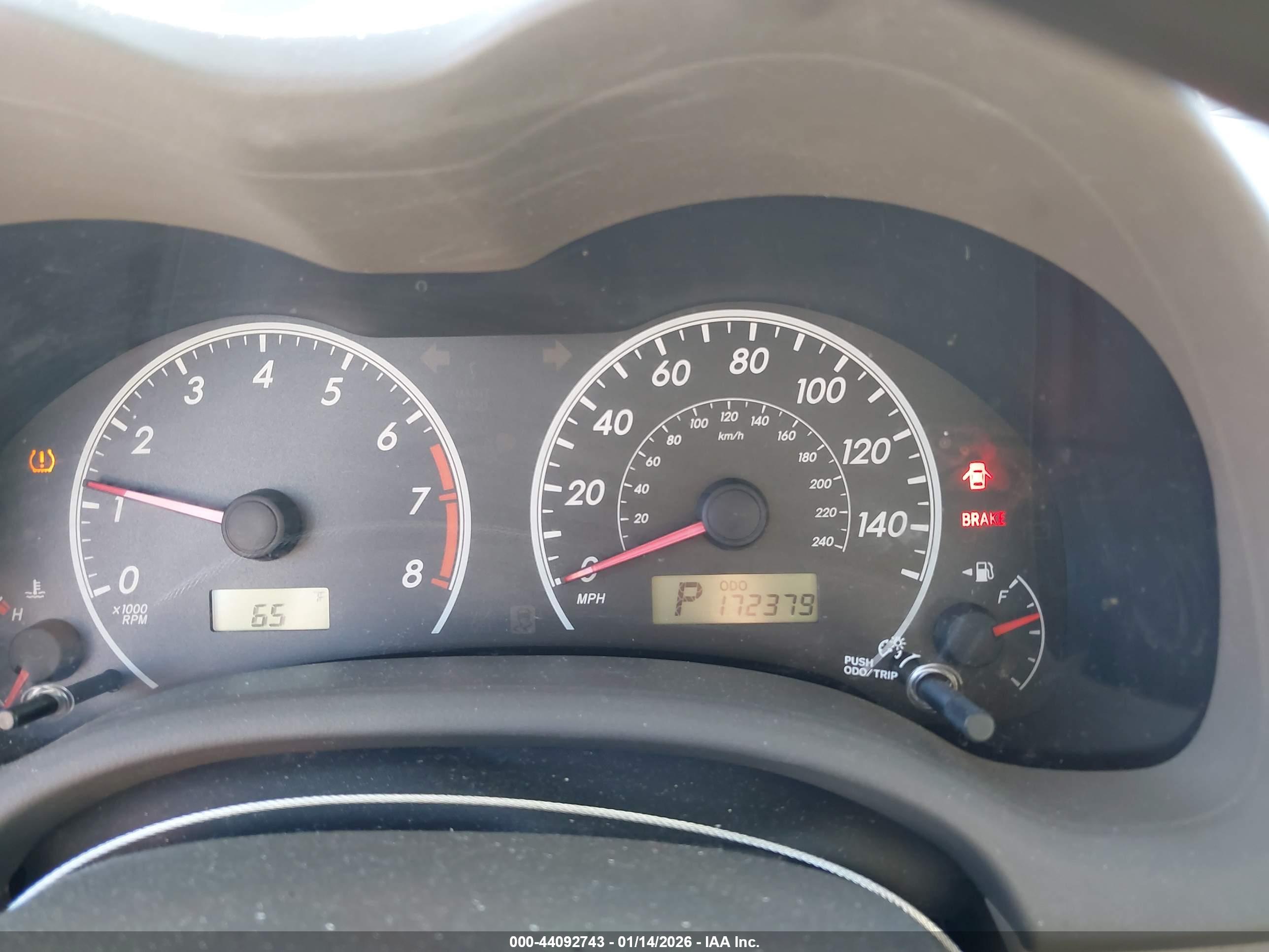 TOYOTA COROLLA image 7
