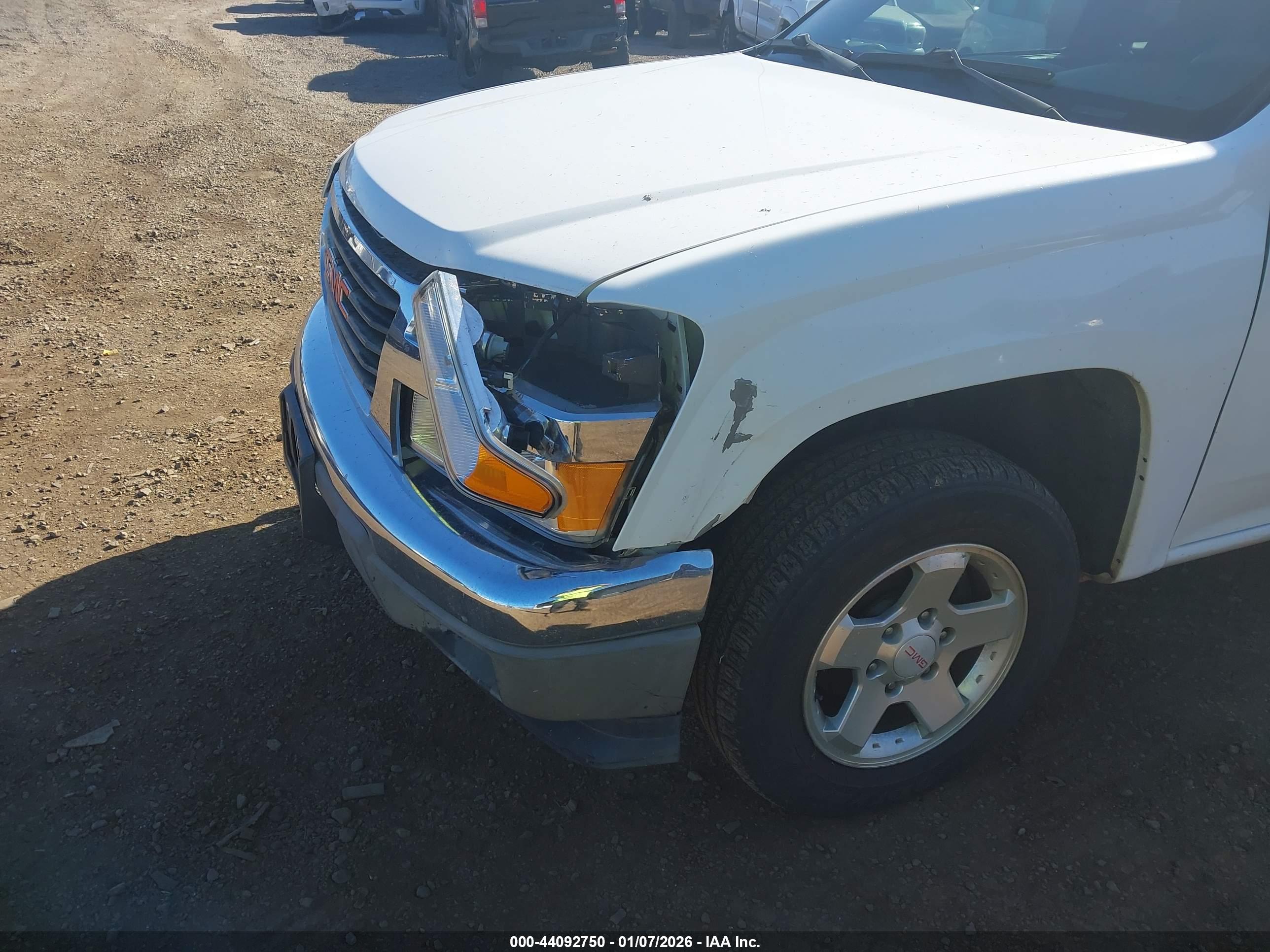 GMC CANYON image 6