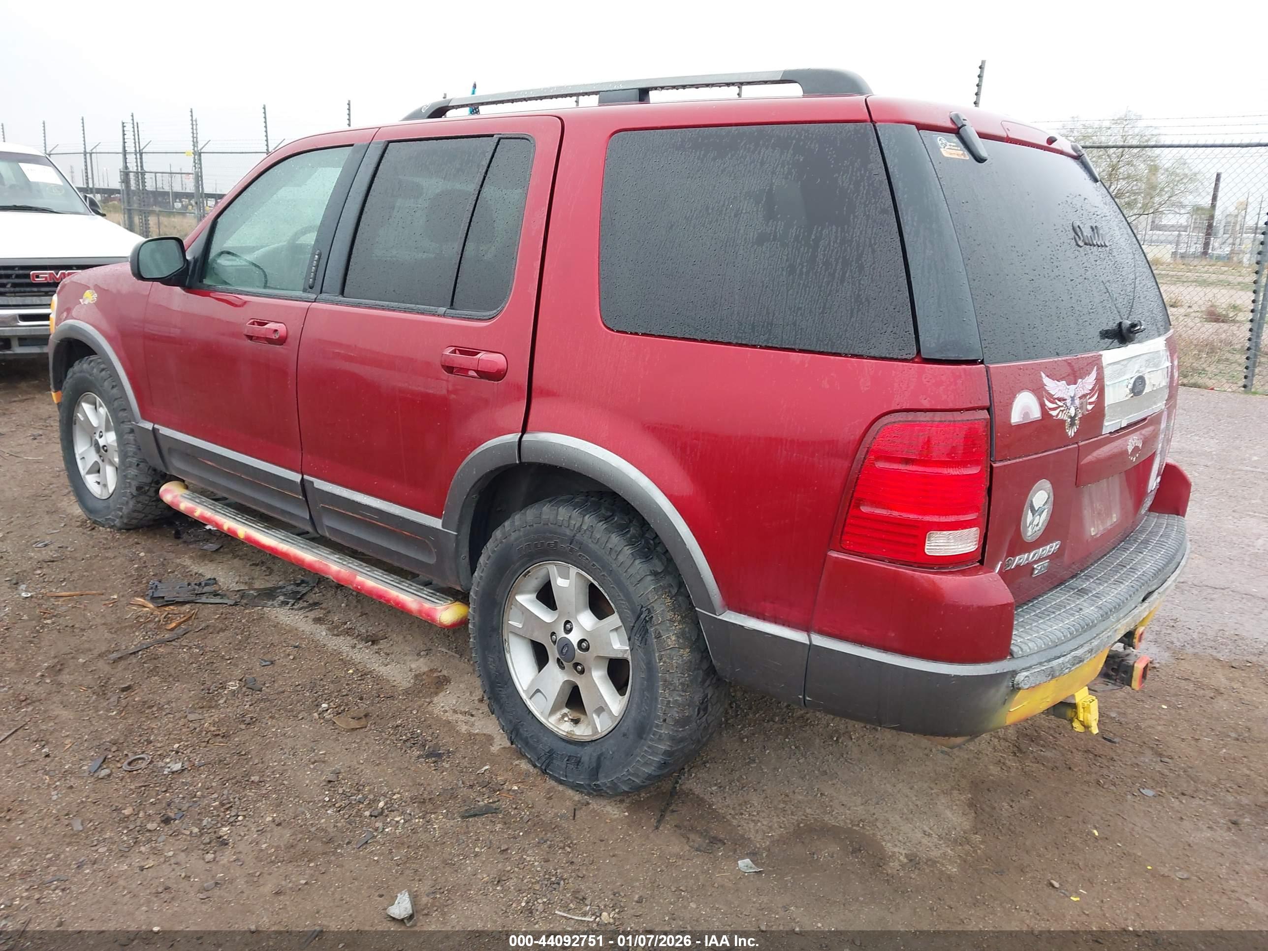 FORD EXPLORER image 3