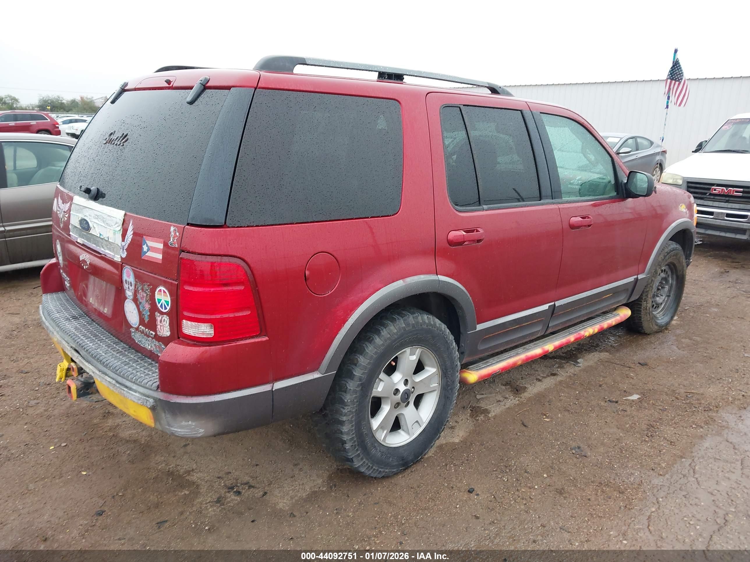 FORD EXPLORER image 4