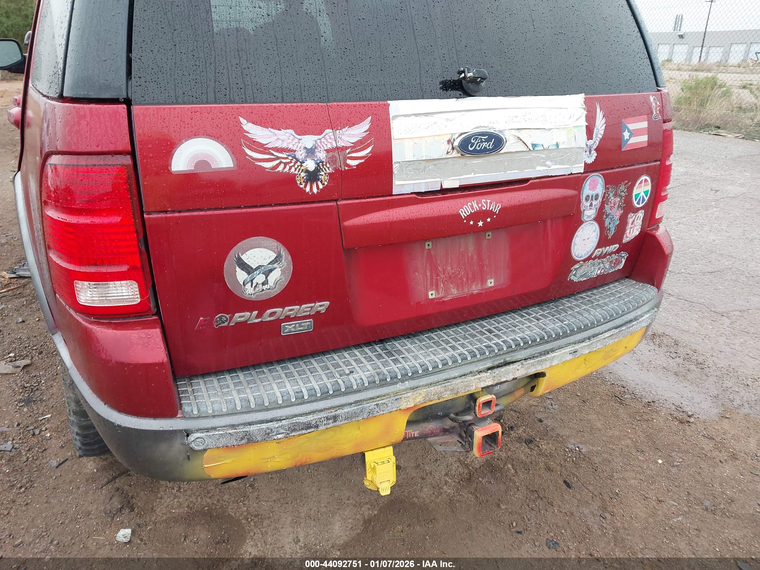 FORD EXPLORER image 6