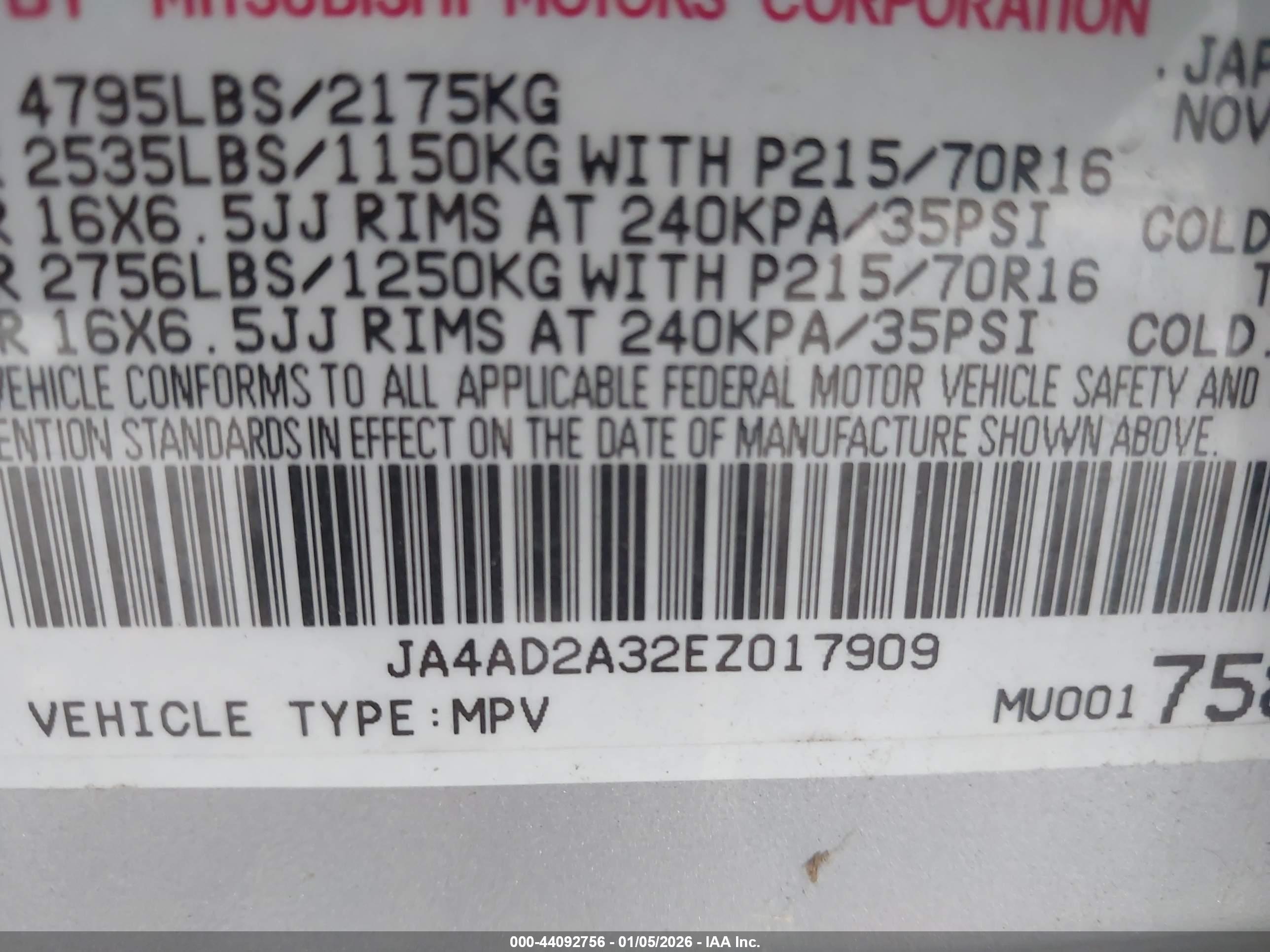 MITSUBISHI OUTLANDER image 9