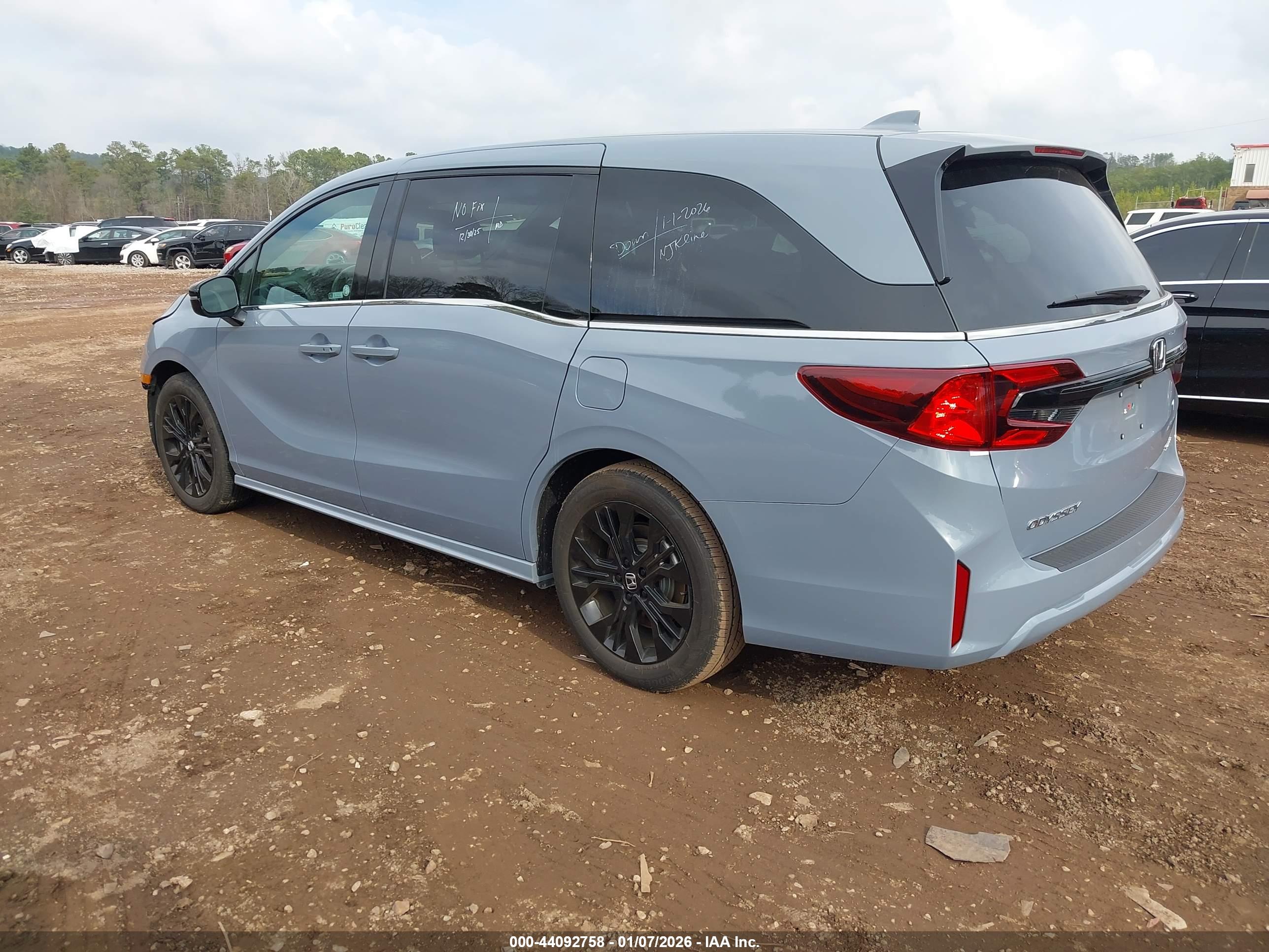 HONDA ODYSSEY image 3
