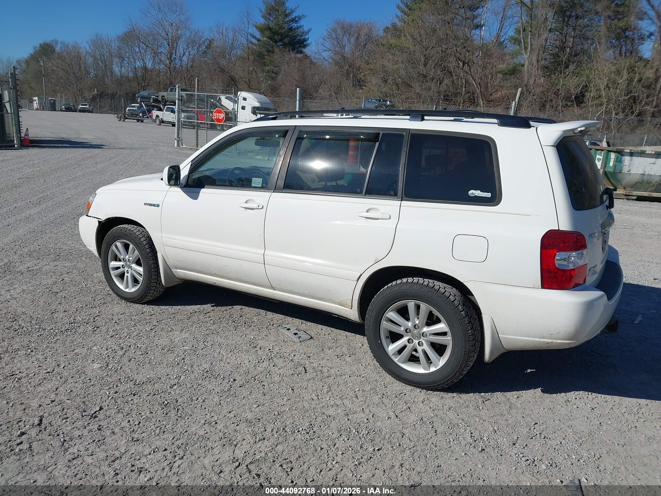 TOYOTA HIGHLANDER image 3