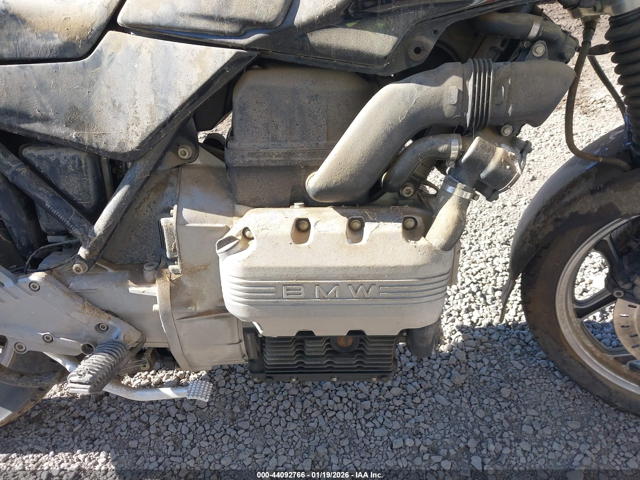 BMW K75 image 8