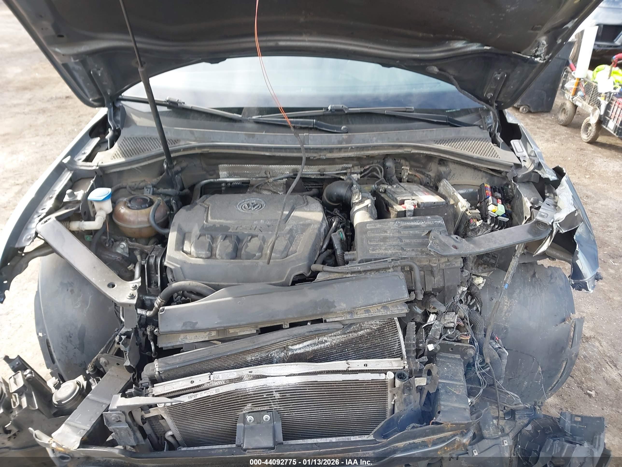 VOLKSWAGEN TIGUAN image 10