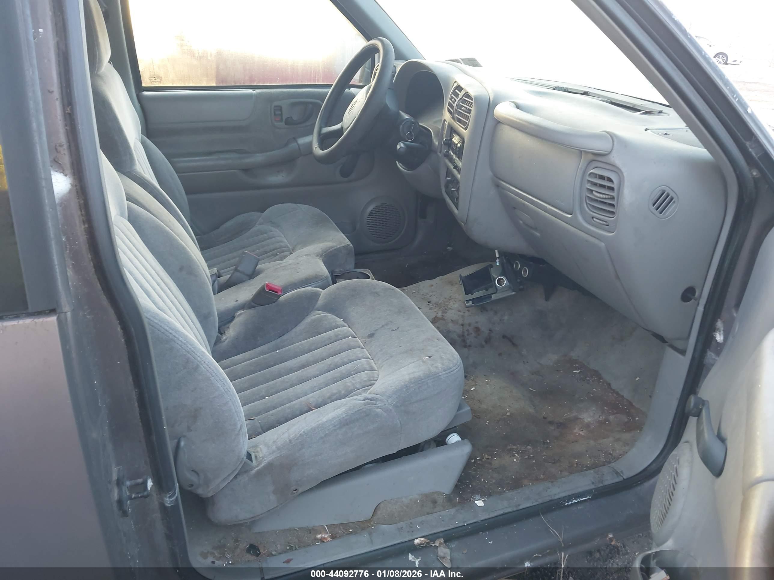 CHEVROLET S-10 image 5