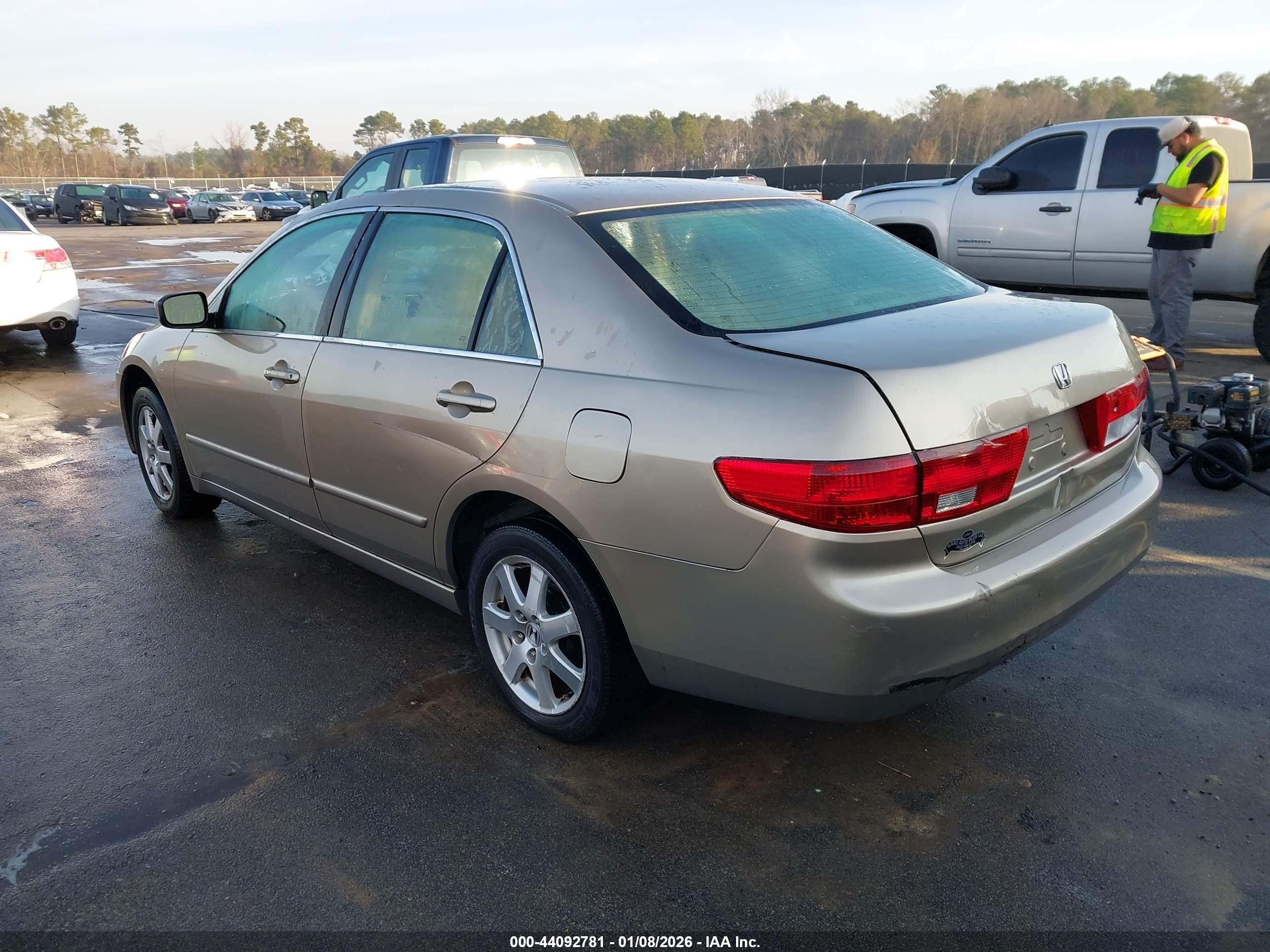 HONDA ACCORD image 3