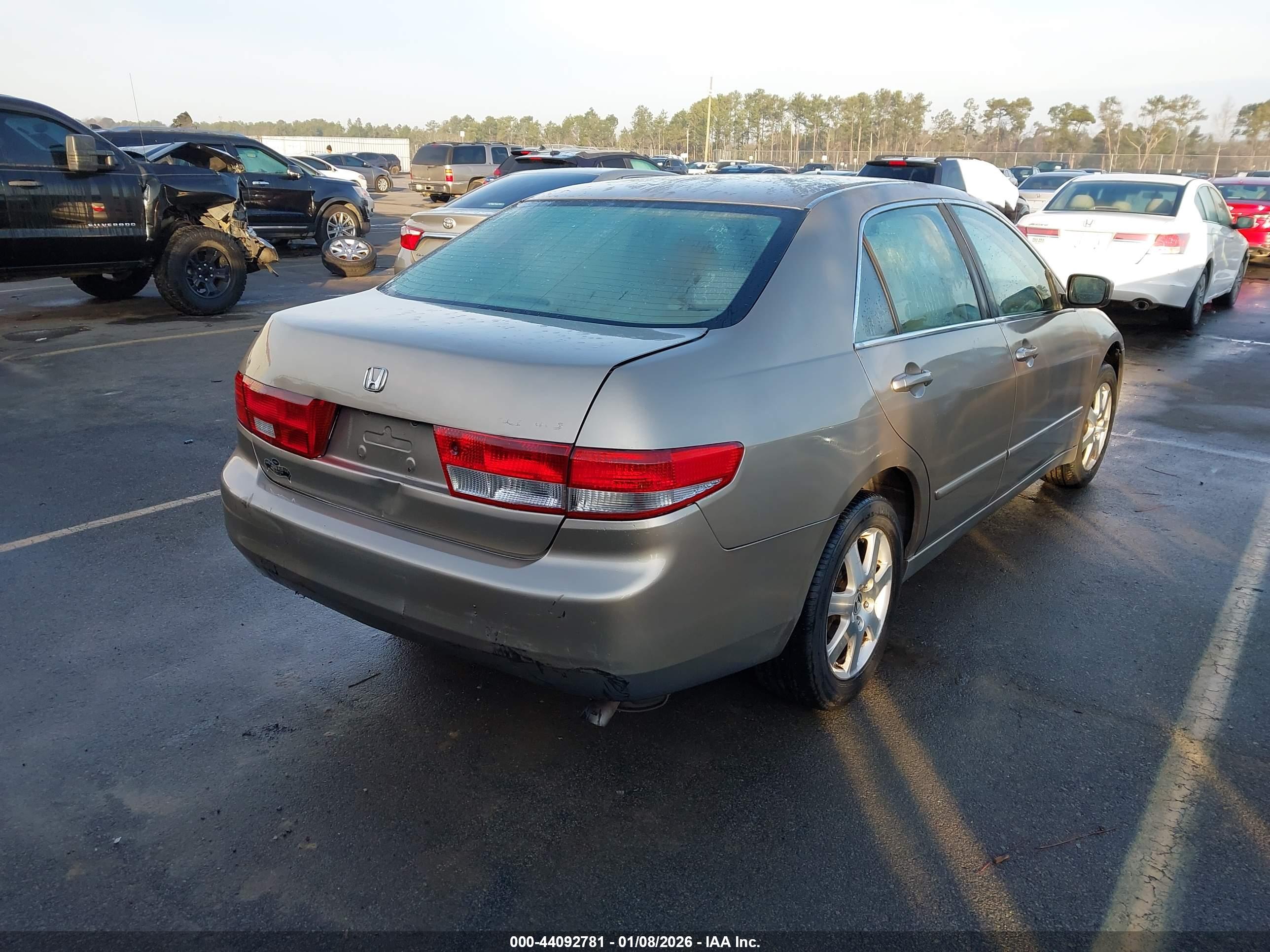 HONDA ACCORD image 4