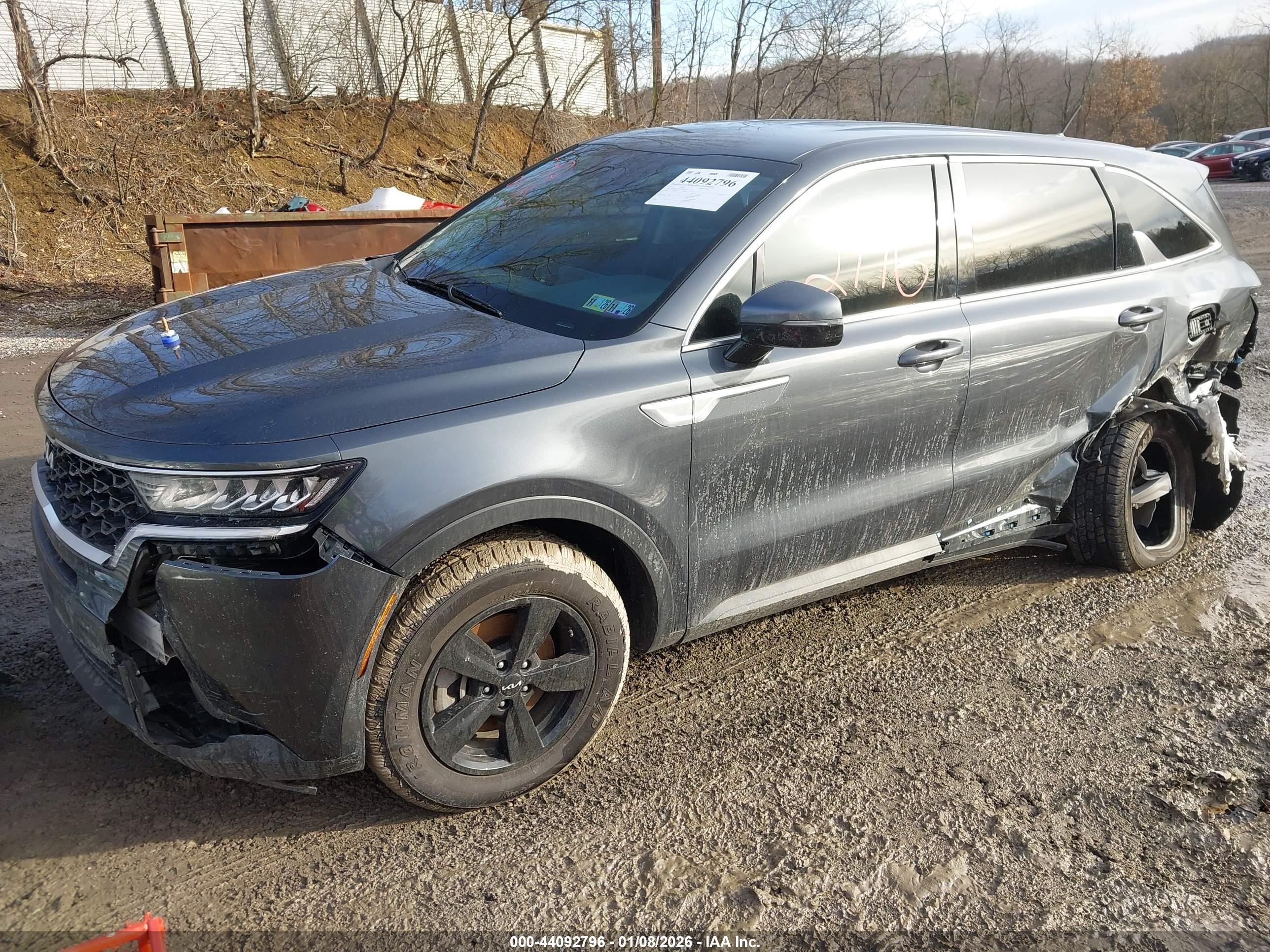 KIA SORENTO image 2