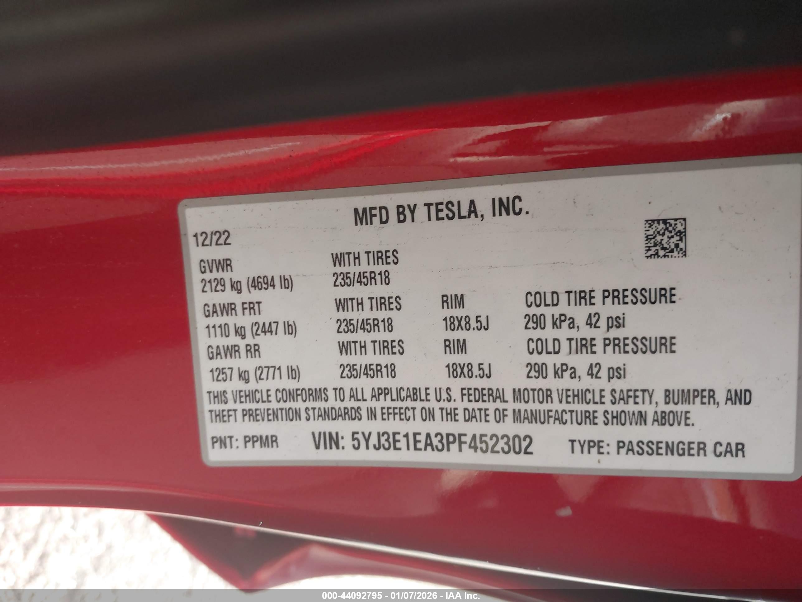 TESLA MODEL image 9