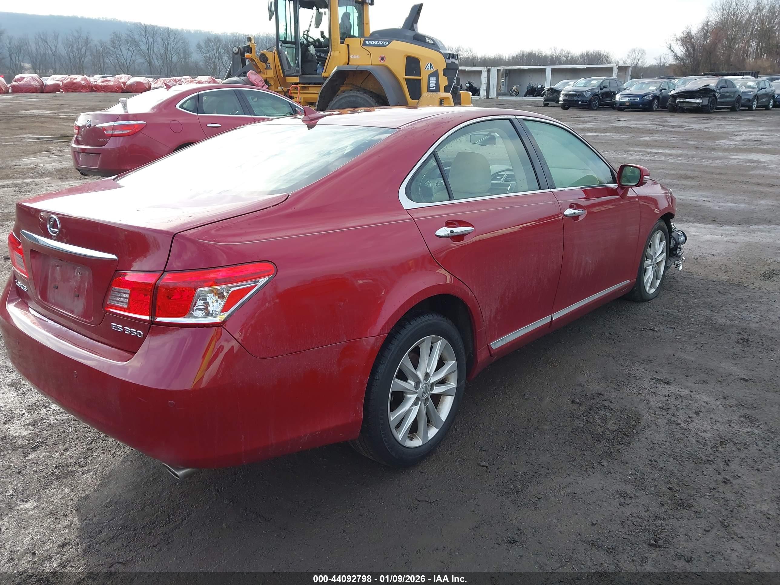 LEXUS ES image 4
