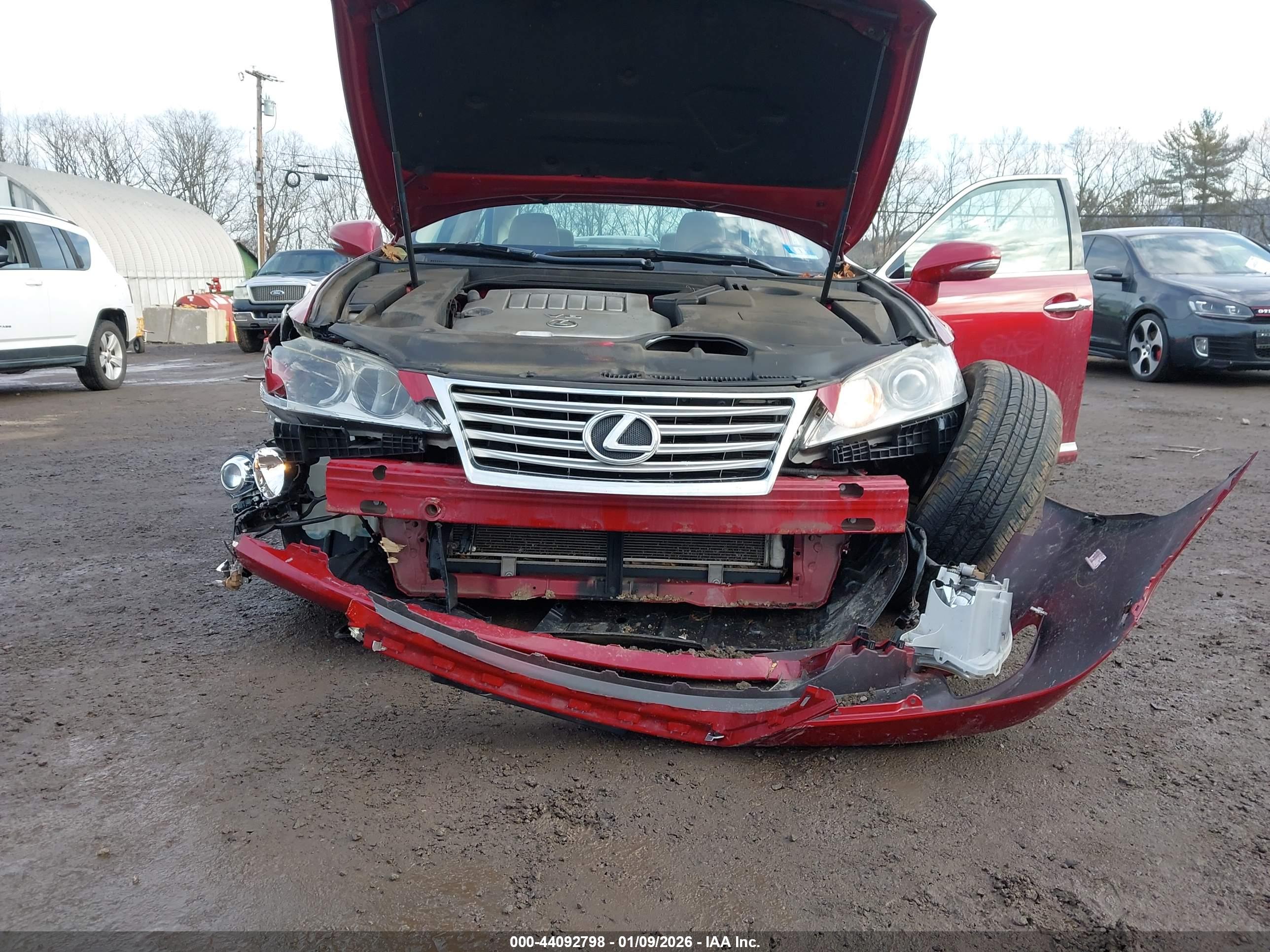 LEXUS ES image 6