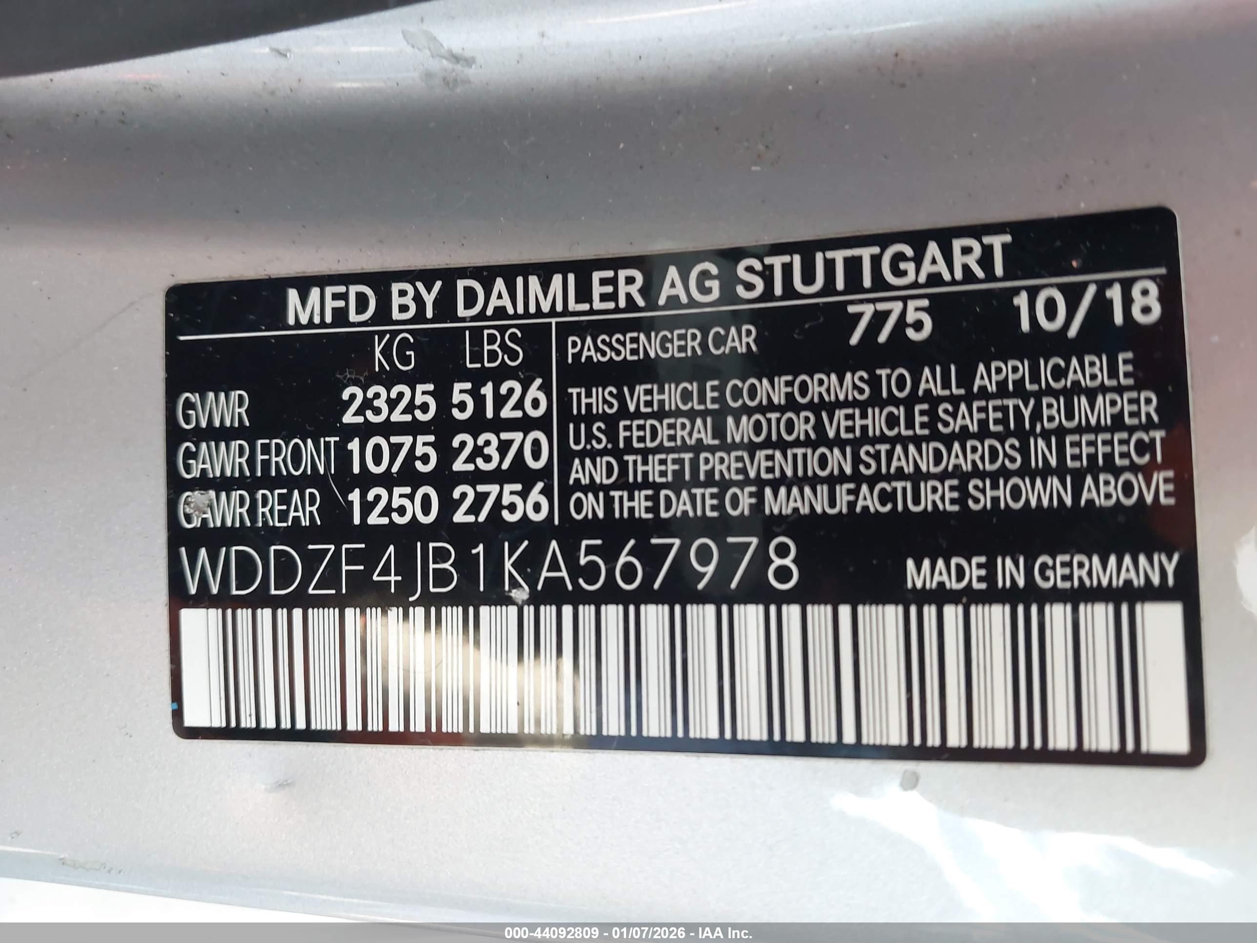 MERCEDES-BENZ E image 9