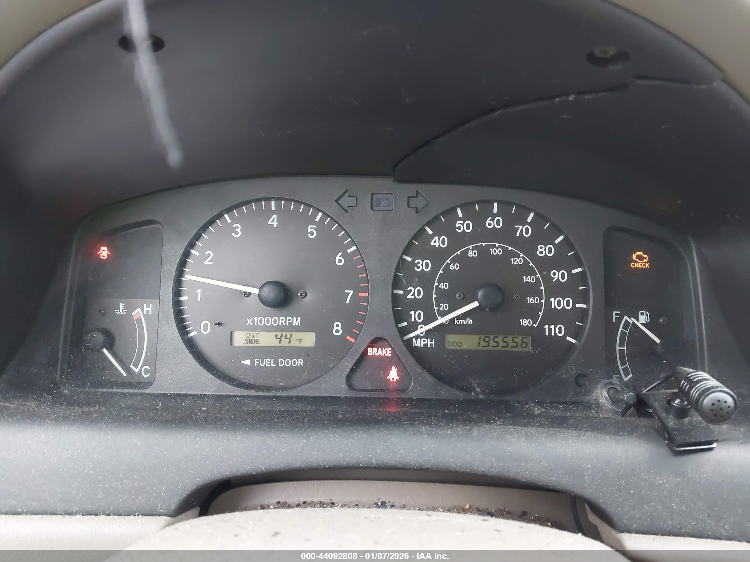 TOYOTA COROLLA image 7
