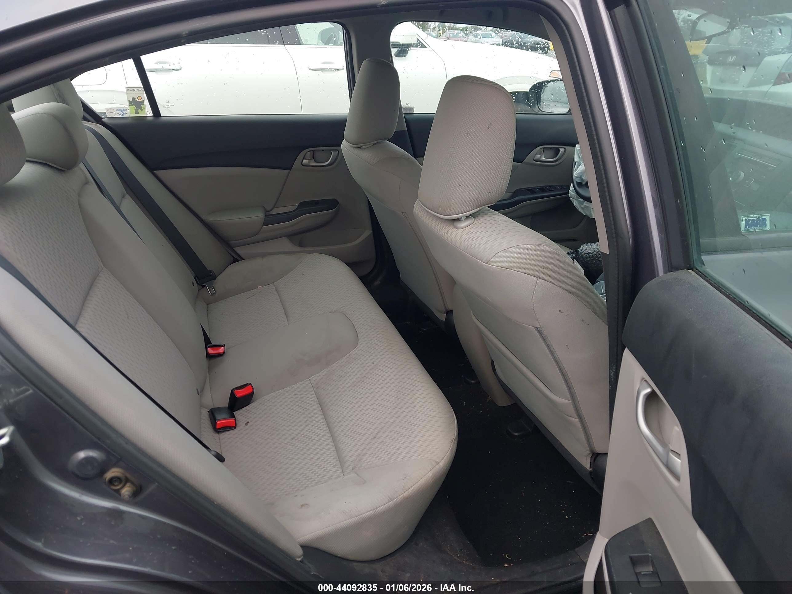 HONDA CIVIC image 8