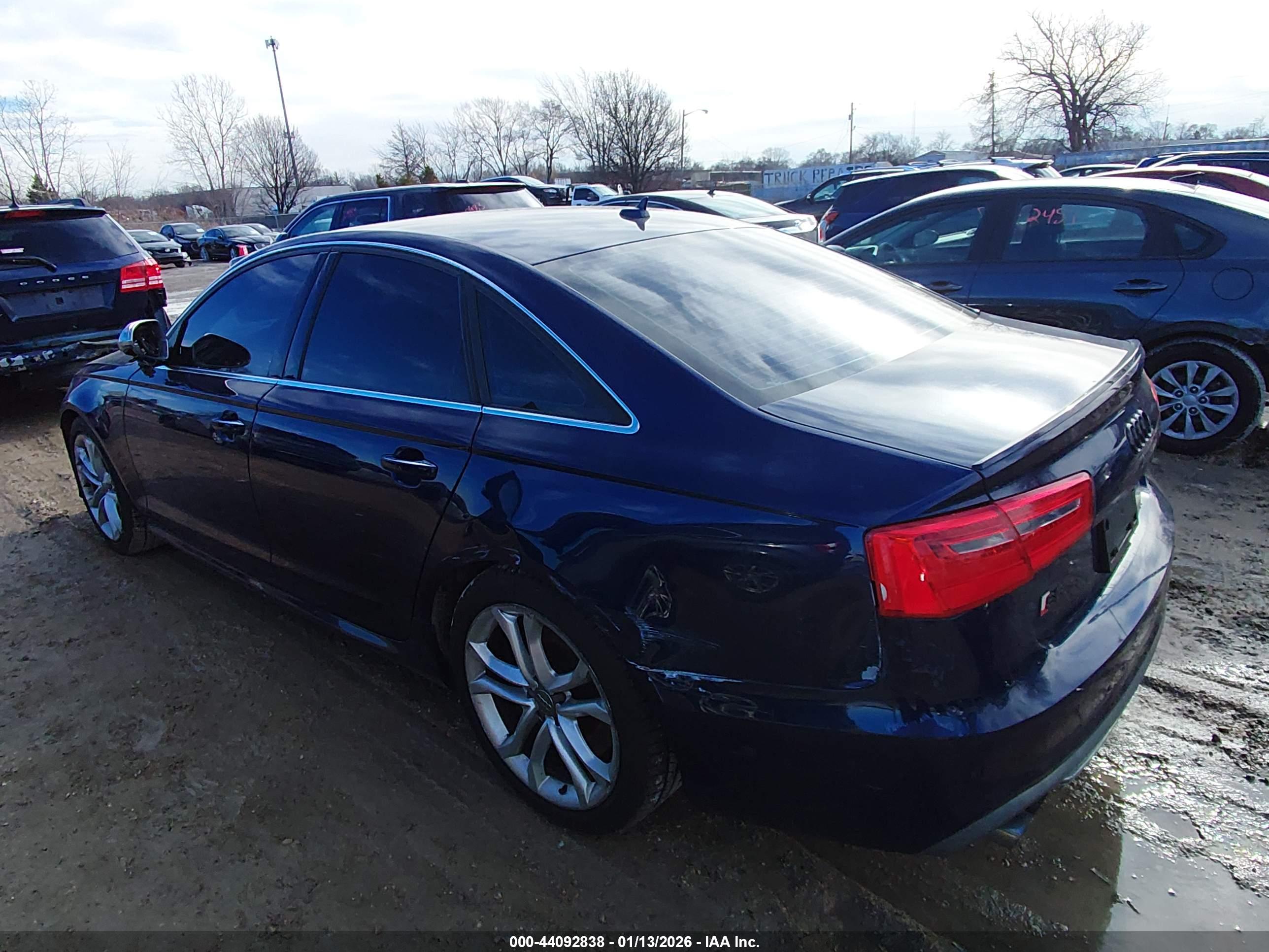 AUDI S6 image 3