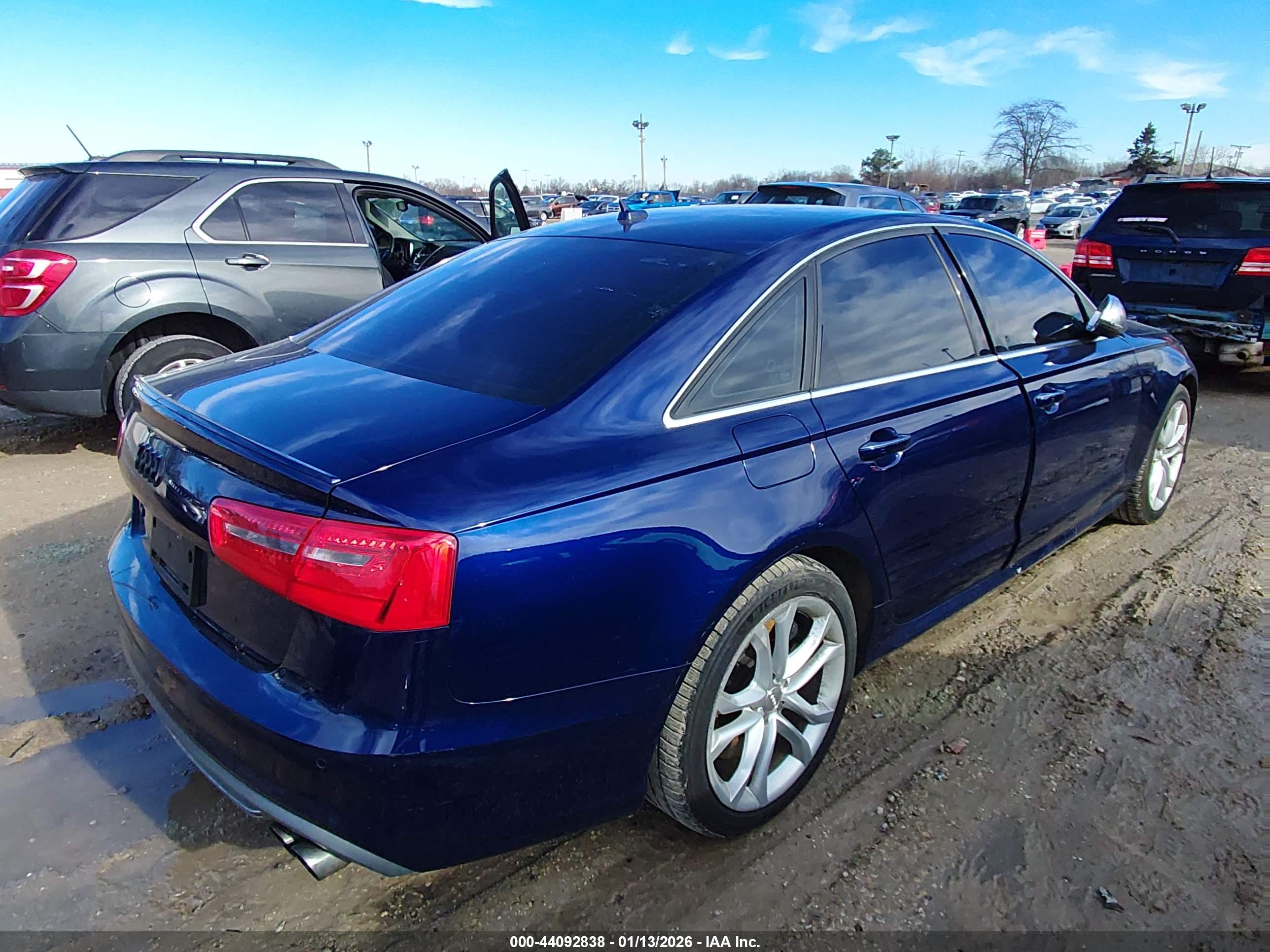 AUDI S6 image 4