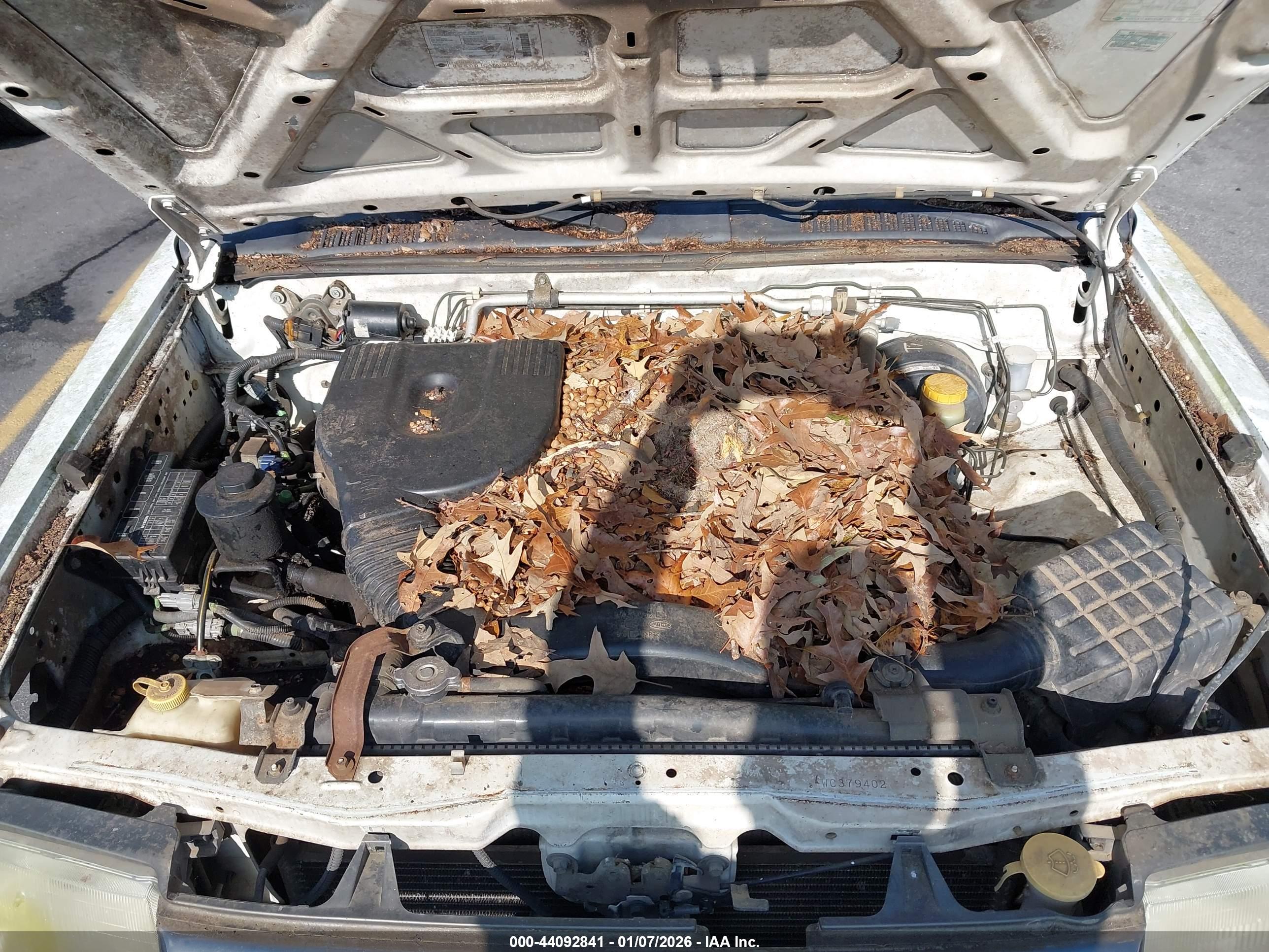 NISSAN FRONTIER image 10