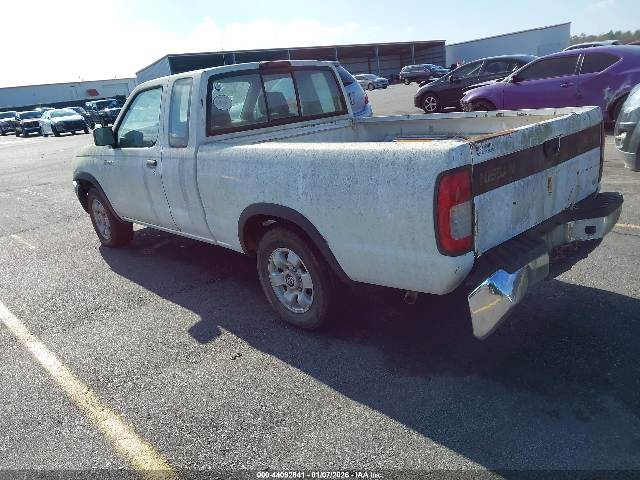 NISSAN FRONTIER image 3