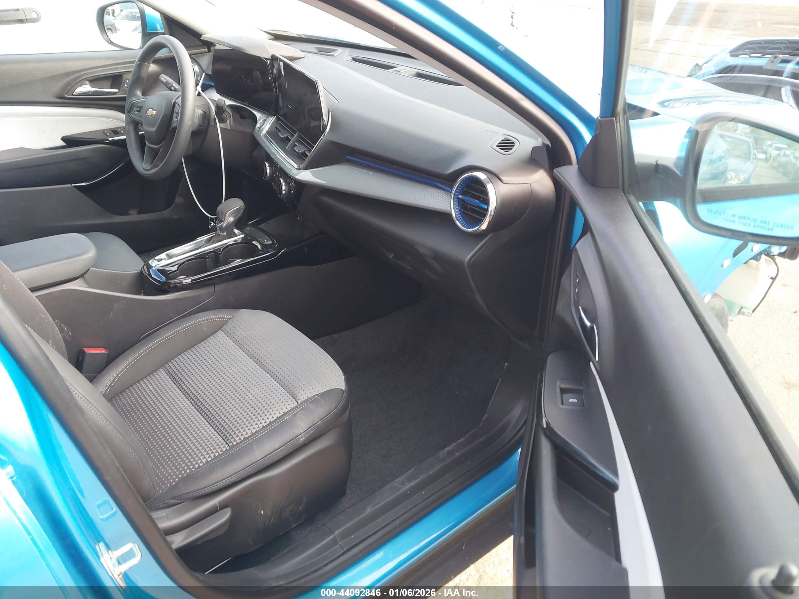 CHEVROLET TRAX image 5