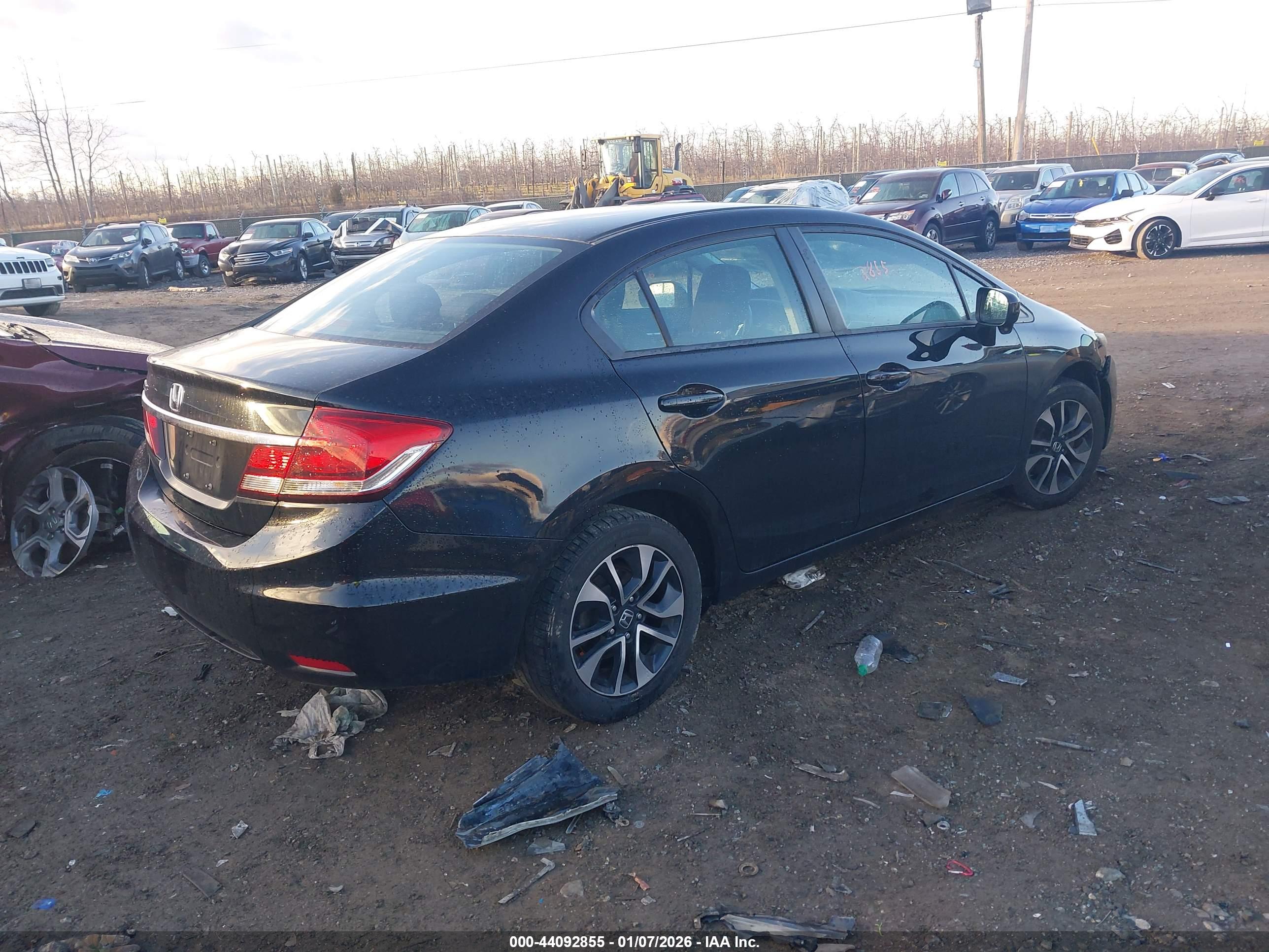 HONDA CIVIC image 4