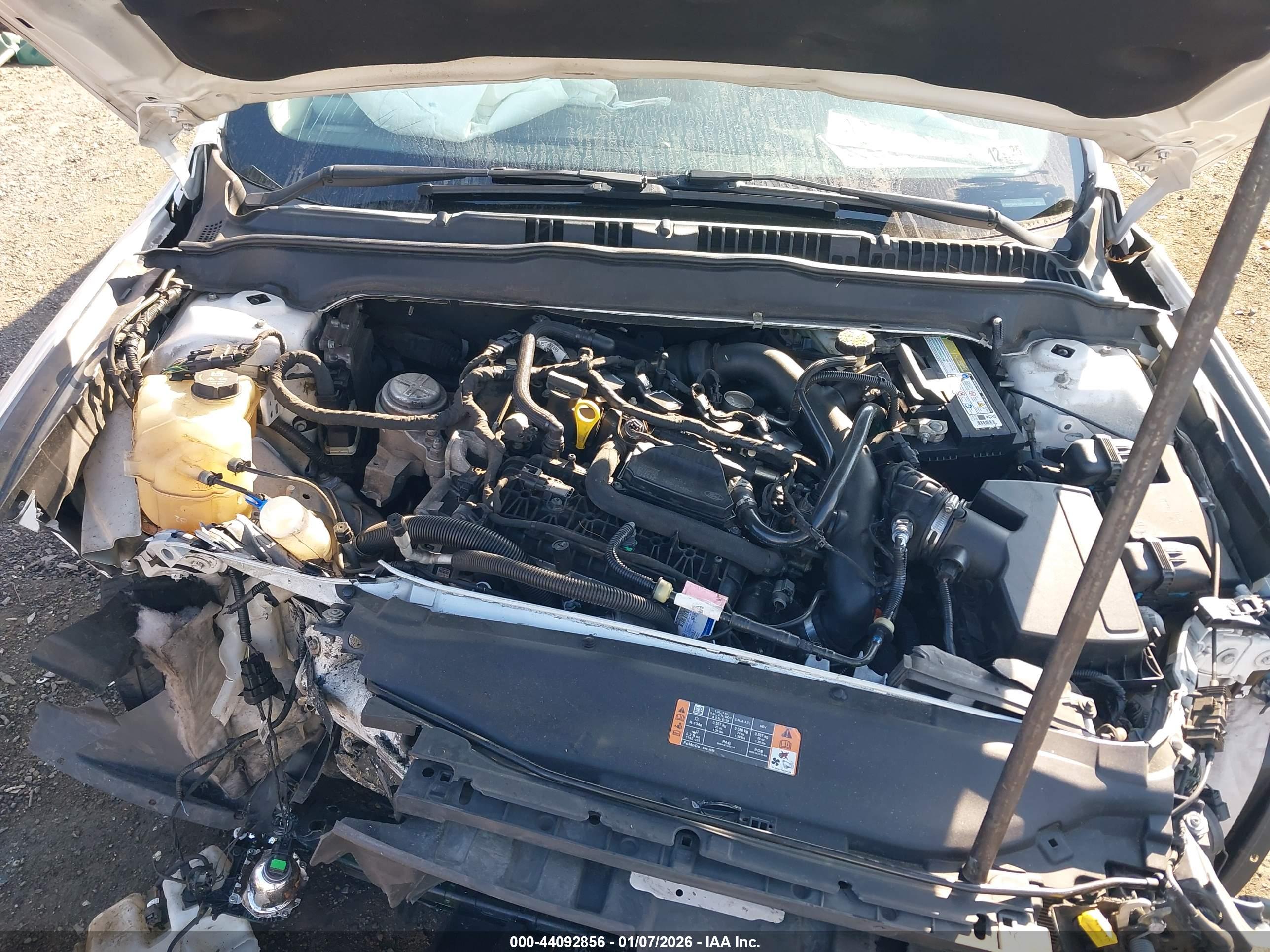 FORD FUSION image 10