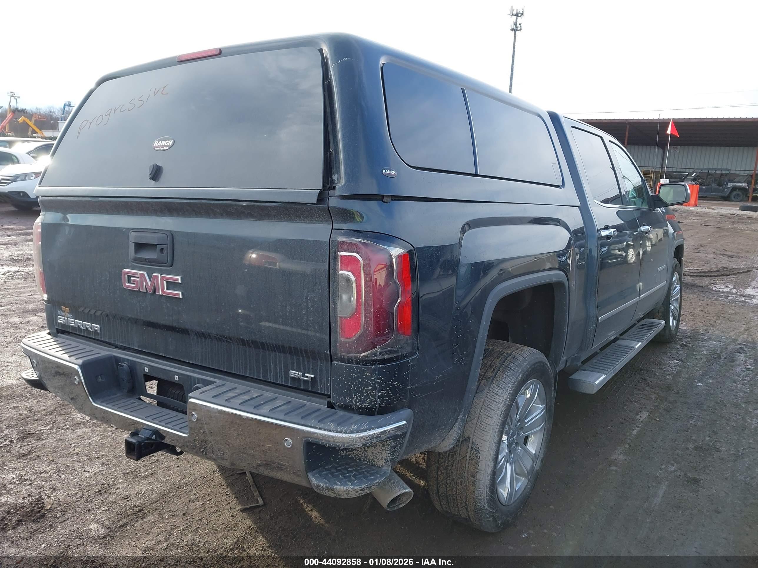 GMC SIERRA image 4