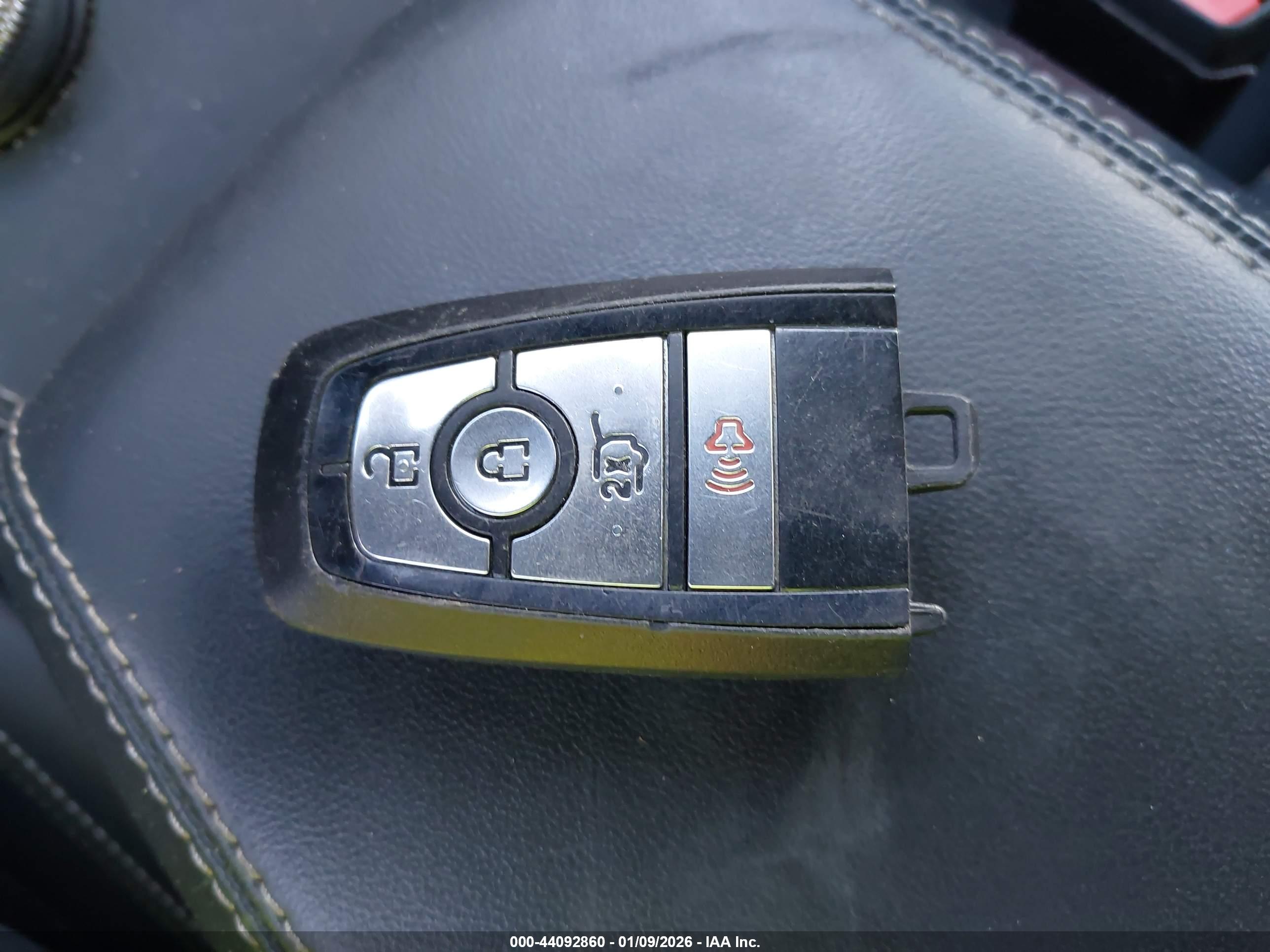 FORD MUSTANG image 11