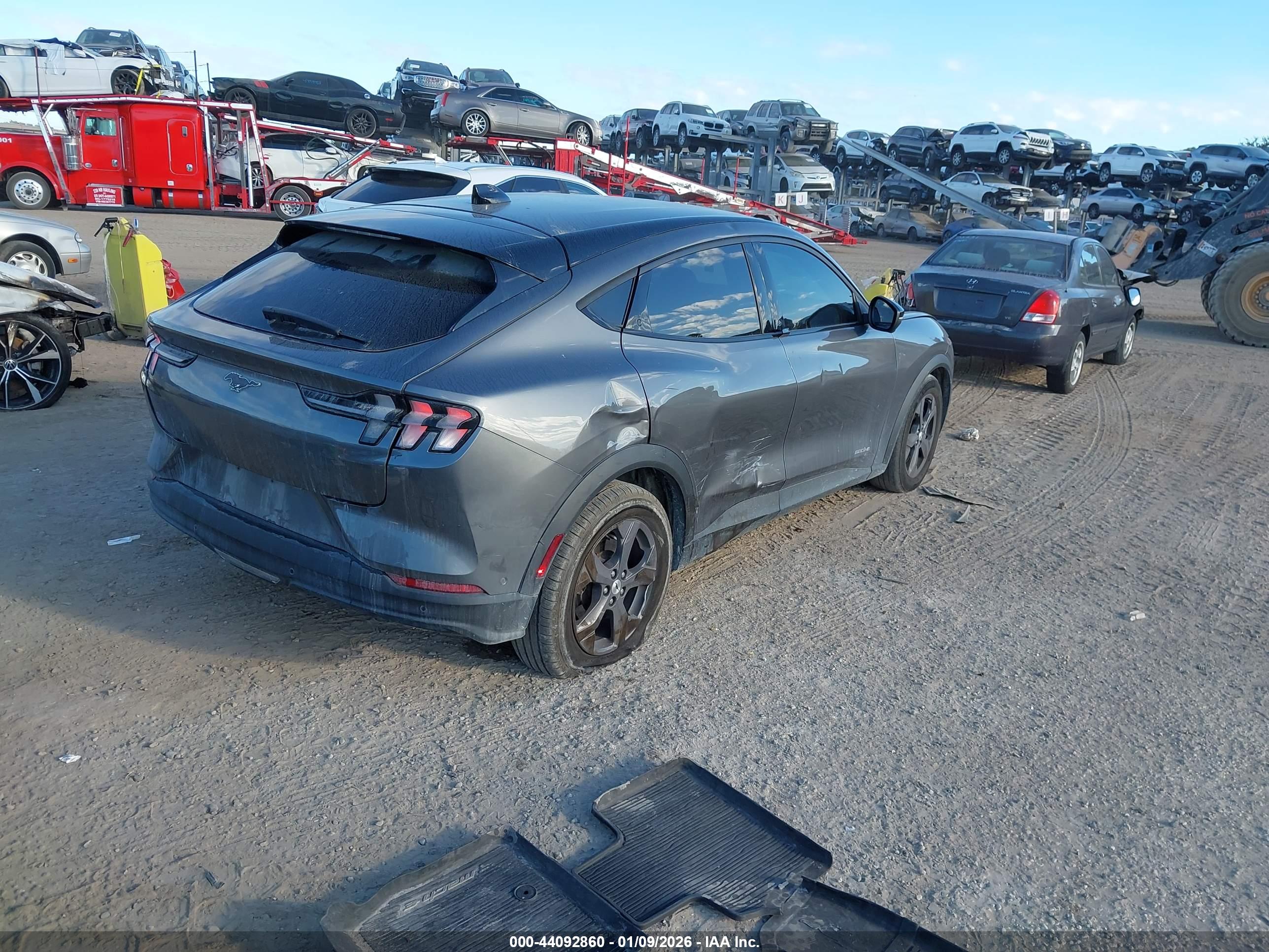 FORD MUSTANG image 4
