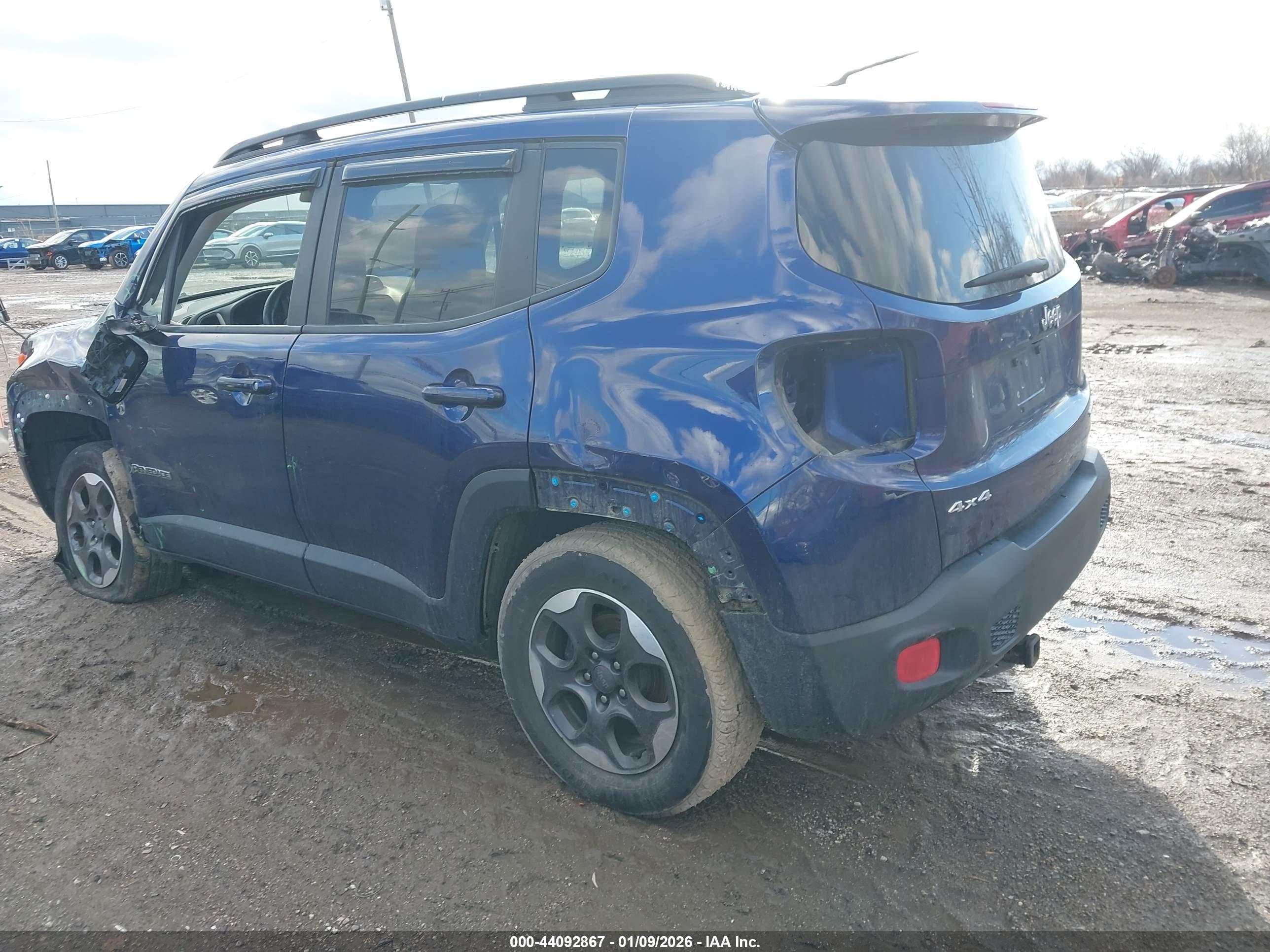 JEEP RENEGADE image 3