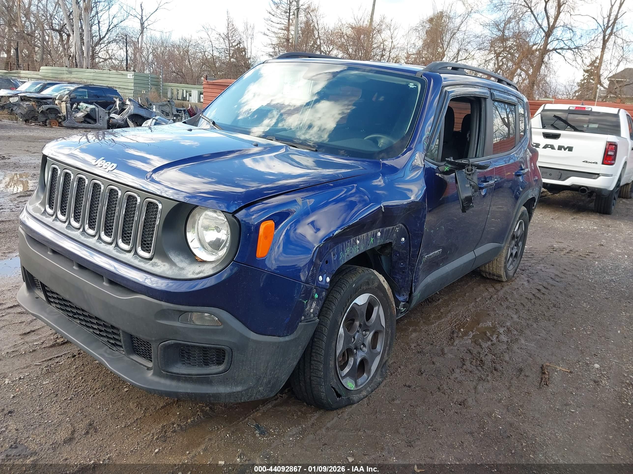 JEEP RENEGADE image 6