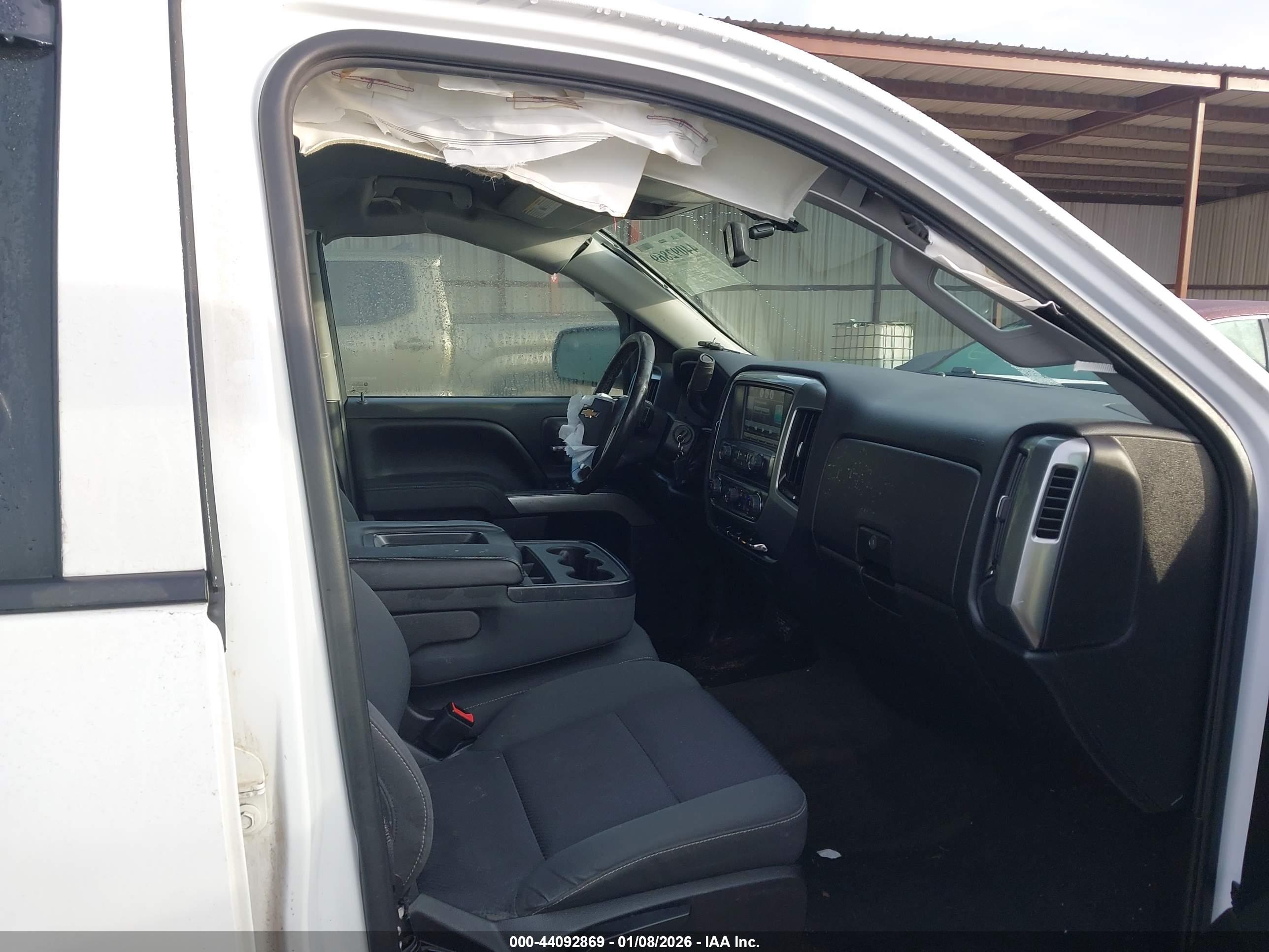CHEVROLET SILVERADO image 5
