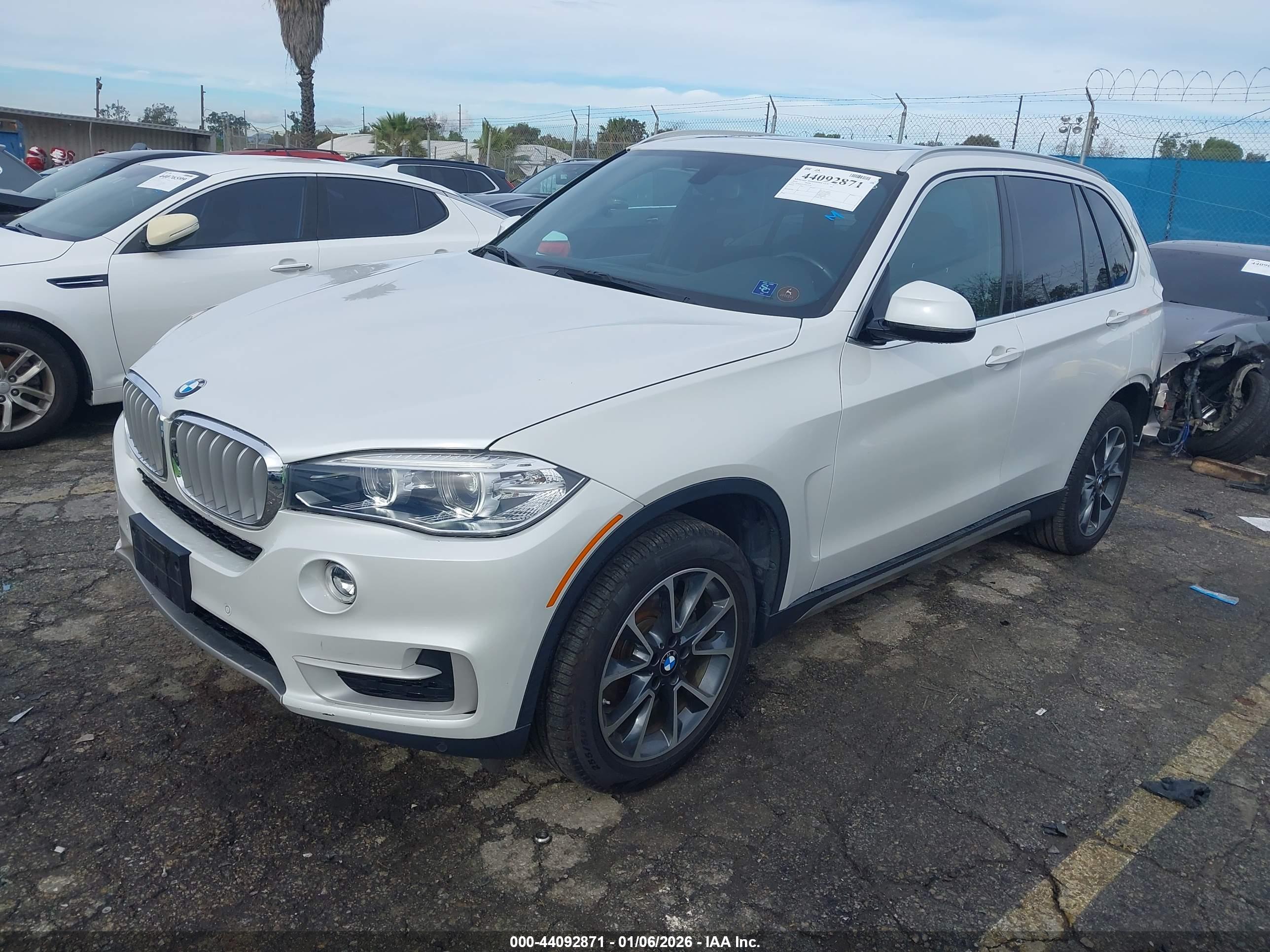 BMW X5 image 2