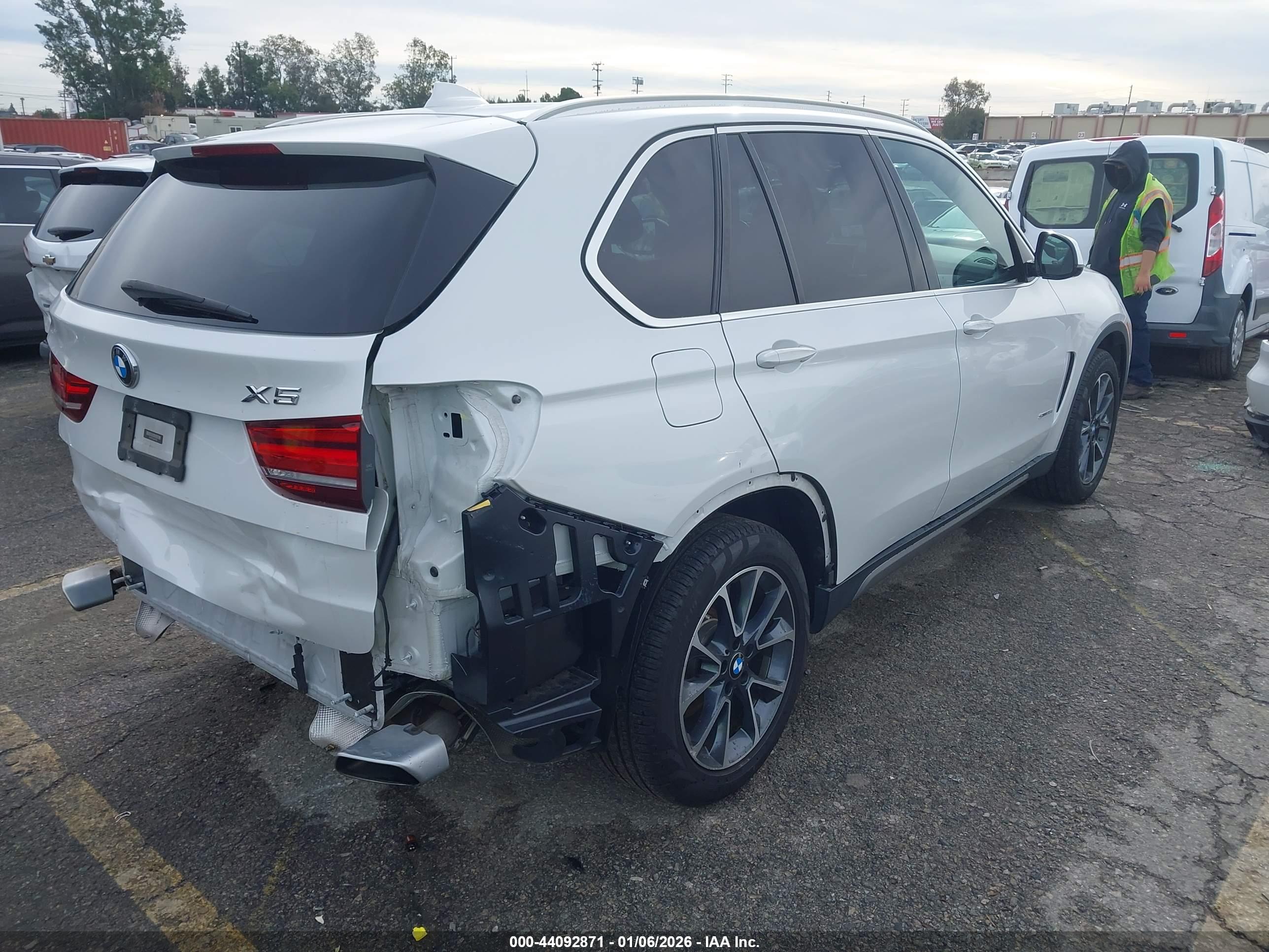 BMW X5 image 4