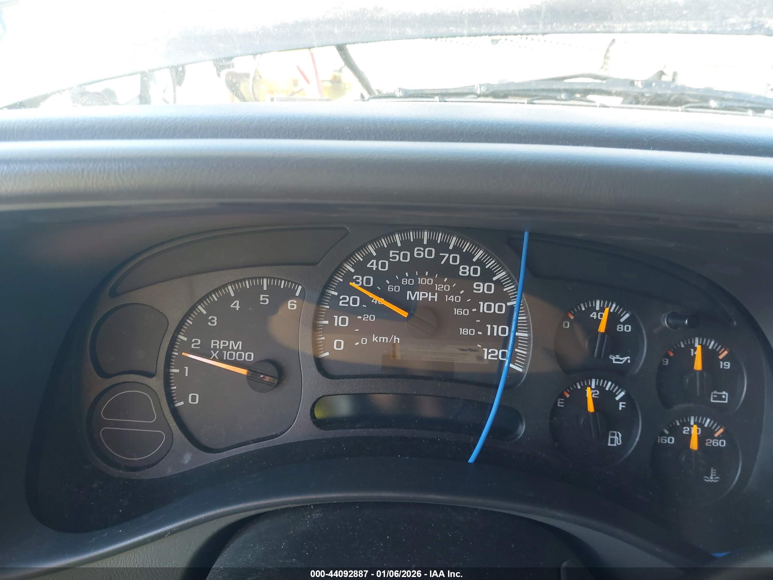 GMC SIERRA image 7