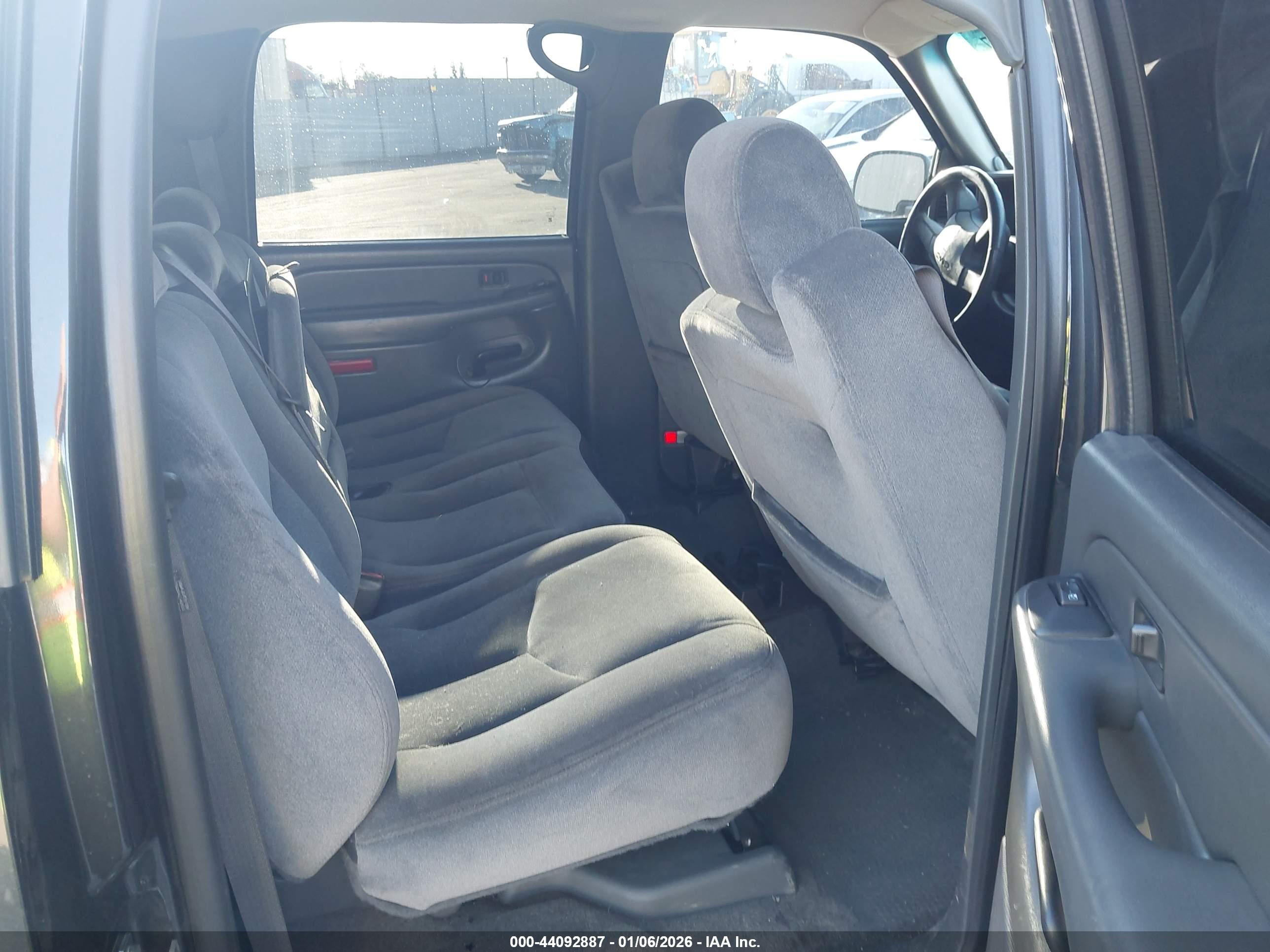 GMC SIERRA image 8