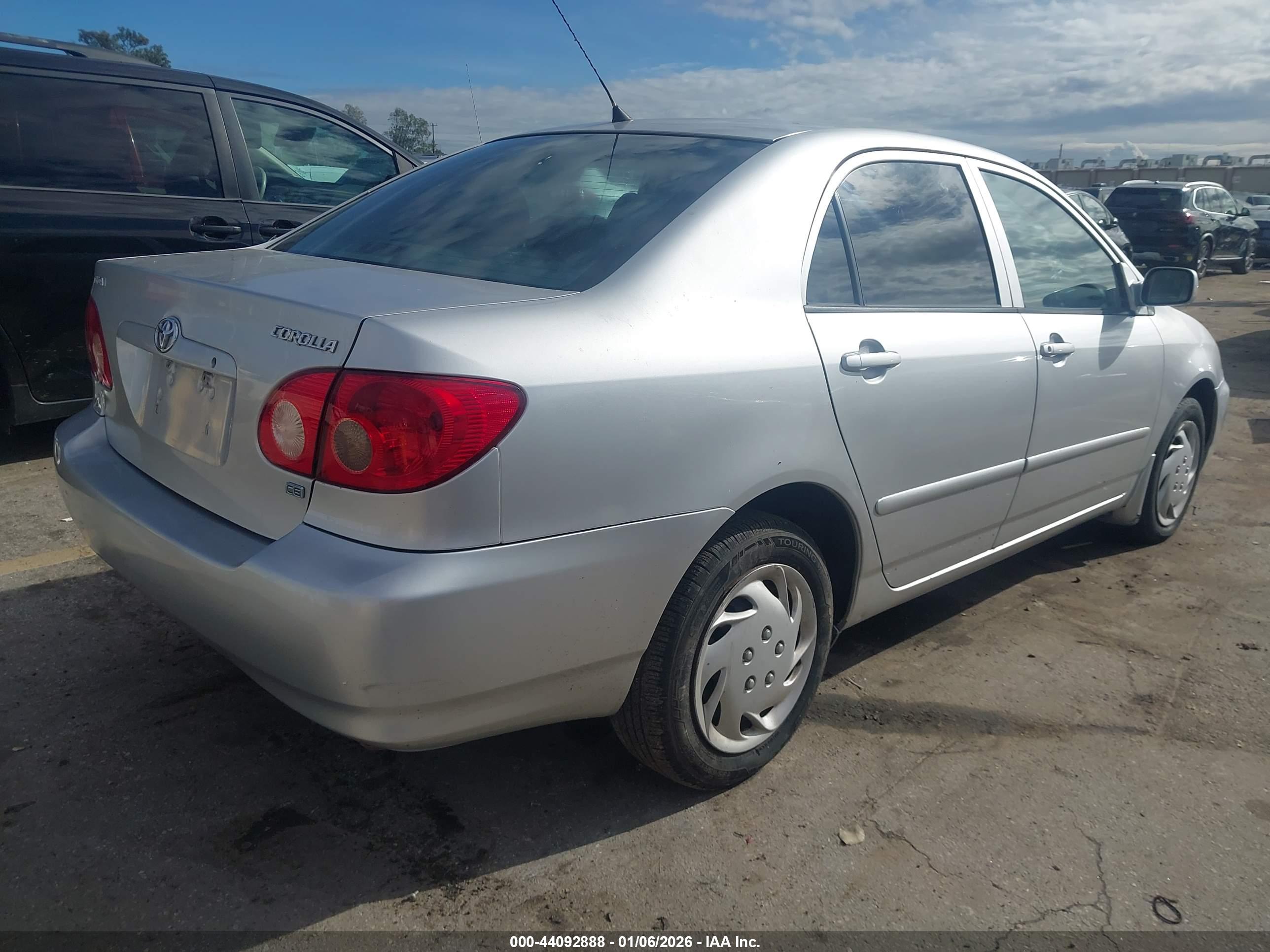 TOYOTA COROLLA image 4