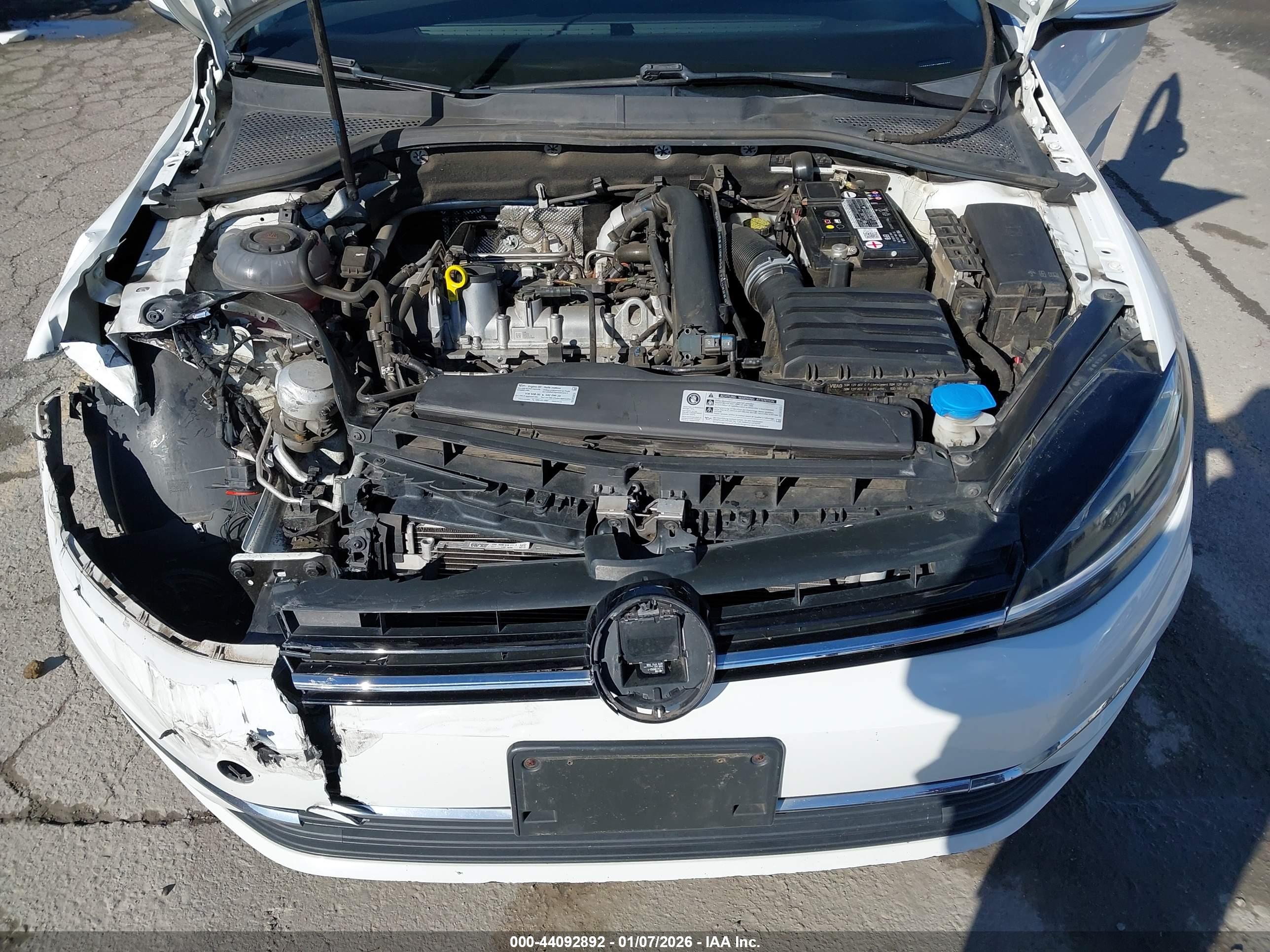 VOLKSWAGEN GOLF image 10