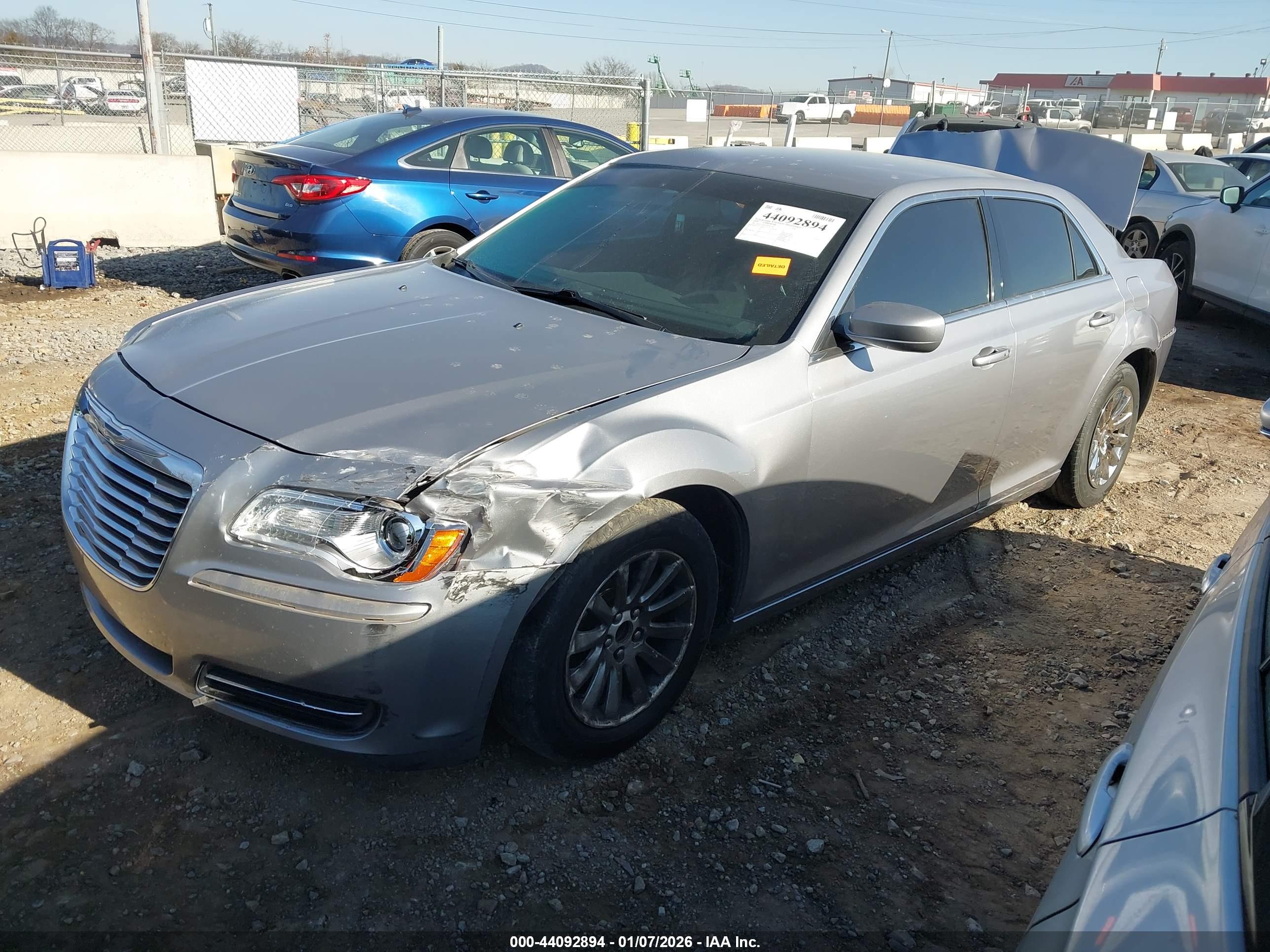CHRYSLER 300 image 2