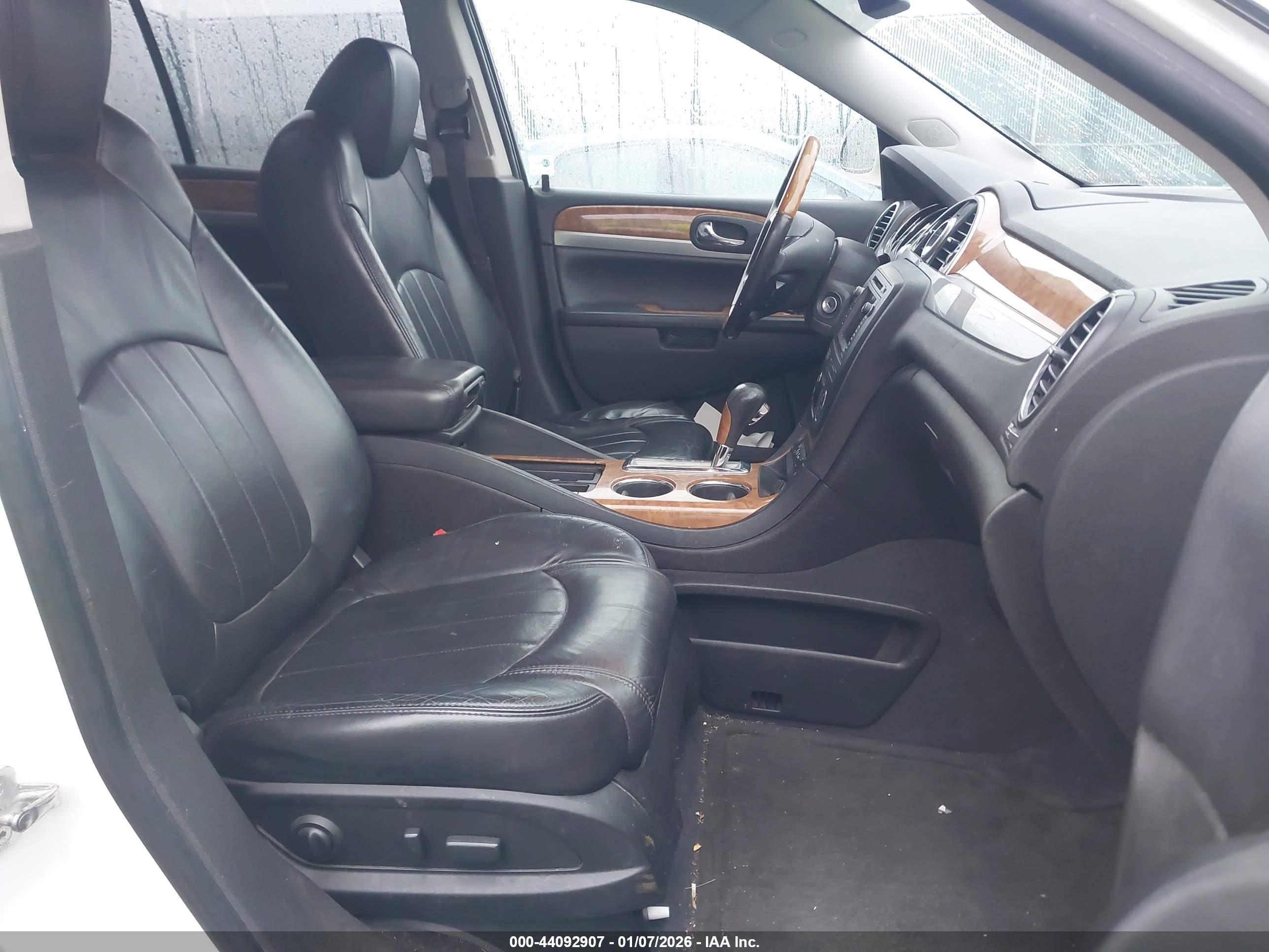 BUICK ENCLAVE image 5